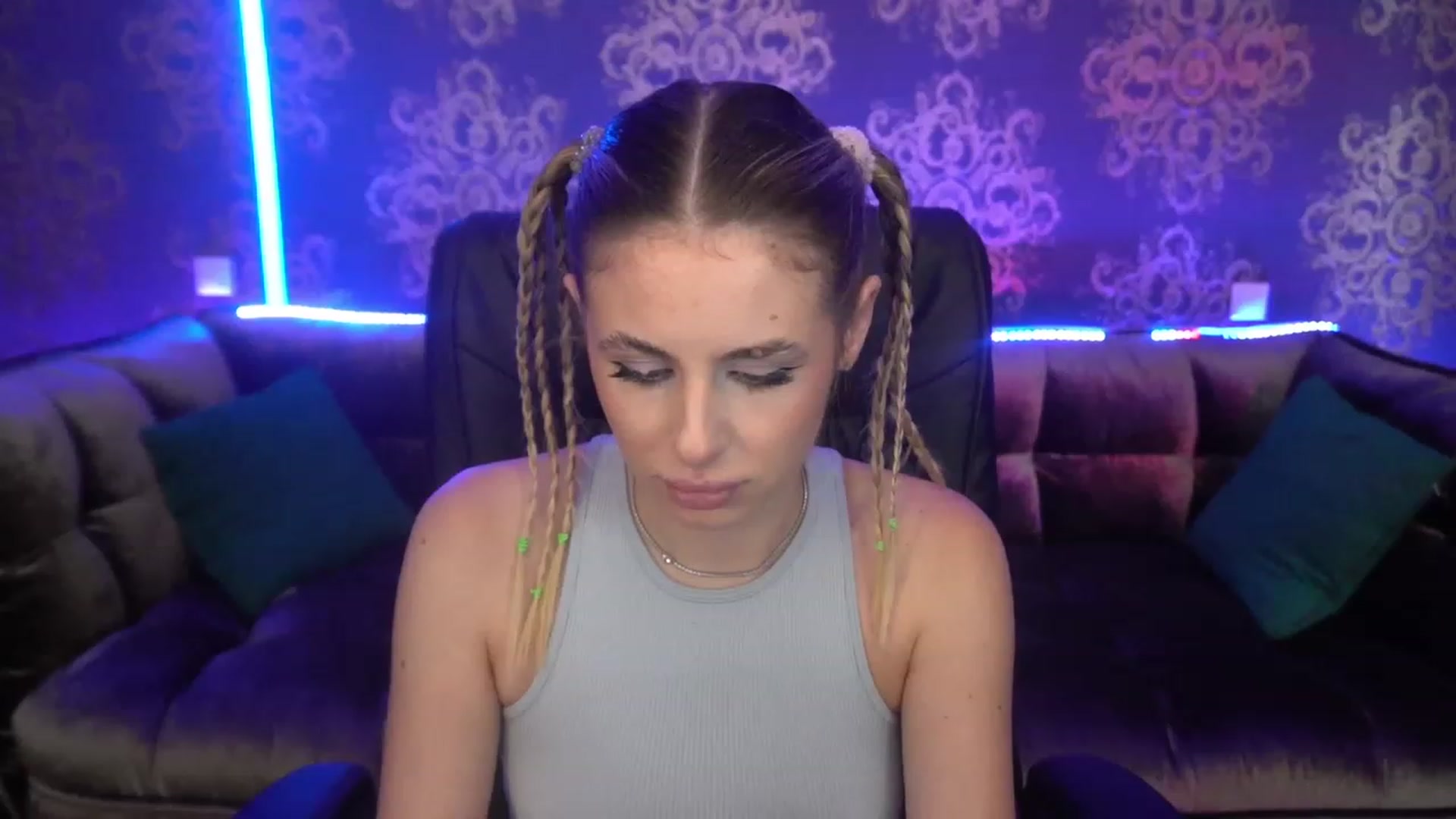 Gallery image thumbnail from MissGadriela's myfreecams stream on, 07/14/2023, 13:26 image 12 of 20