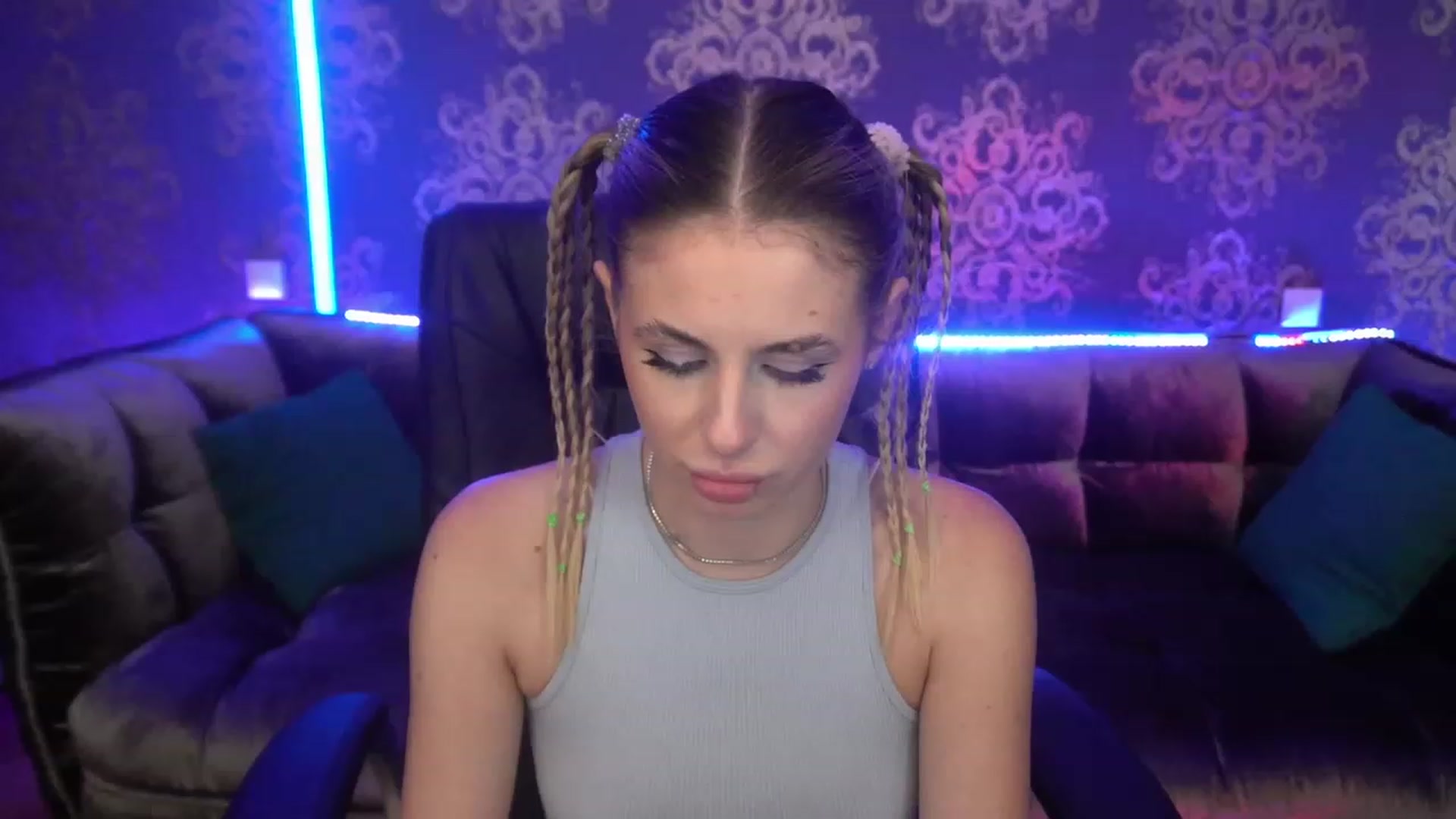 Gallery image thumbnail from MissGadriela's myfreecams stream on, 07/14/2023, 14:23 image 15 of 20