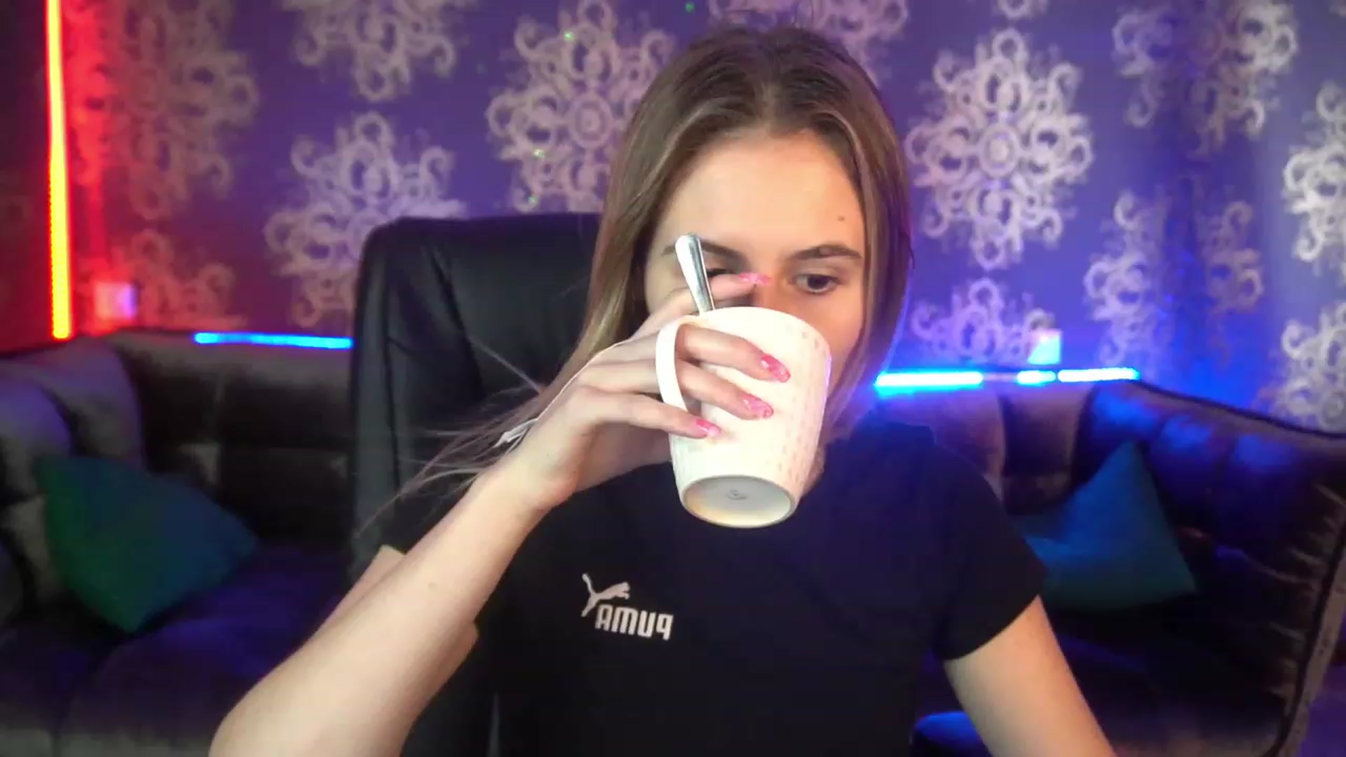Gallery image thumbnail from MissGadriela's myfreecams stream on, 07/19/2023, 07:33 image 9 of 20