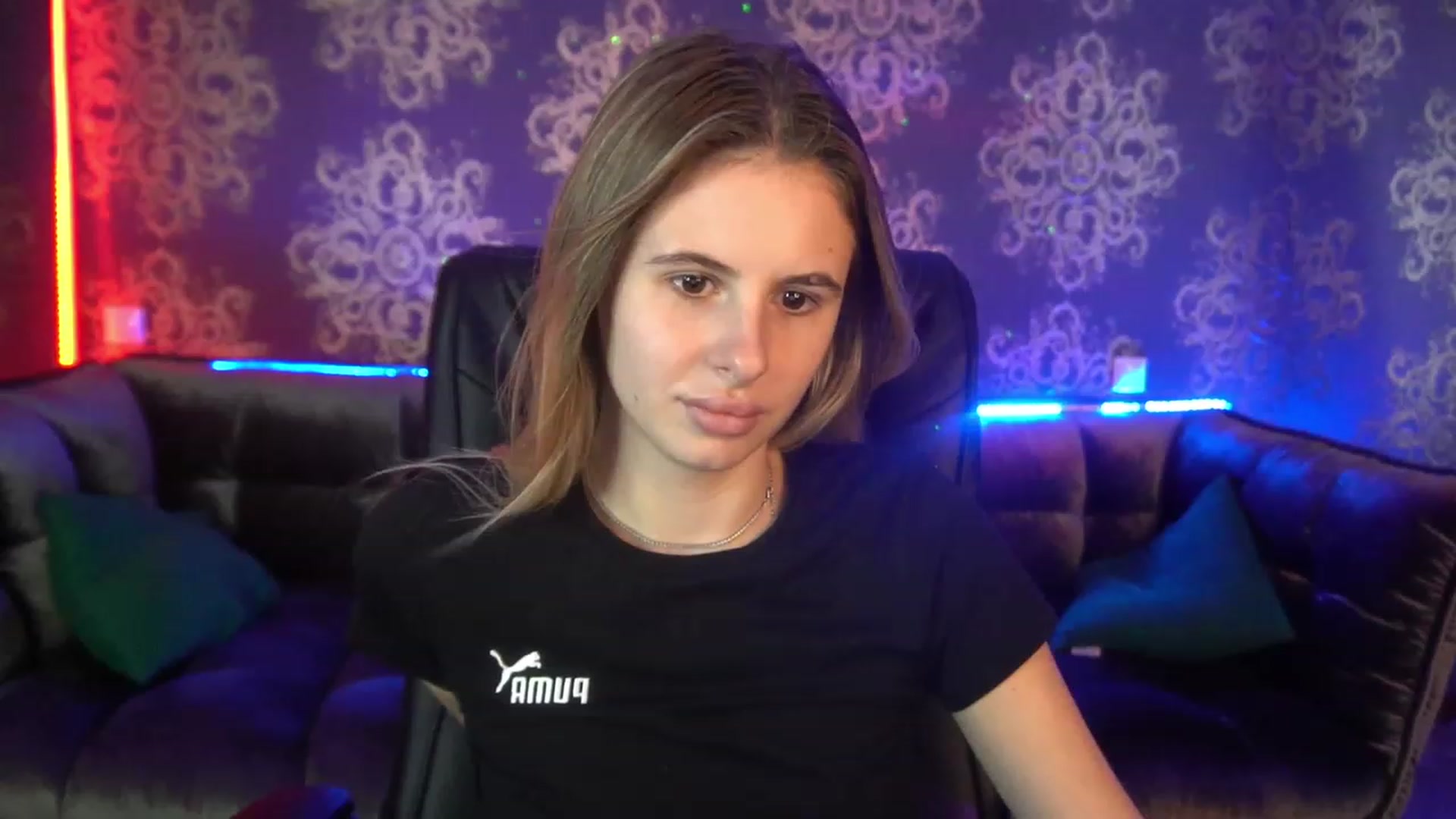 Gallery image thumbnail from MissGadriela's myfreecams stream on, 07/19/2023, 07:33 image 11 of 20