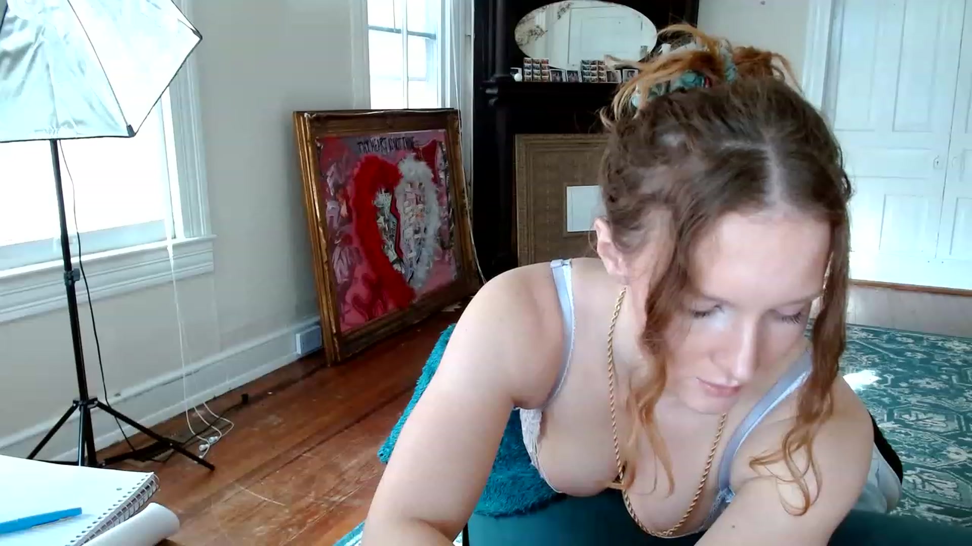 Gallery image thumbnail from MissGingerFox's myfreecams stream on, 12/12/2022, 19:36 image 6 of 20