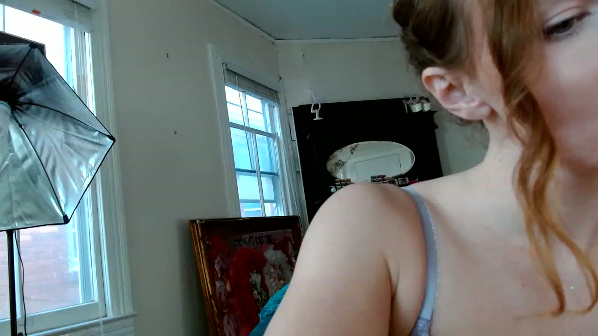 Gallery image thumbnail from MissGingerFox's myfreecams stream on, 12/12/2022, 19:49 image 19 of 20