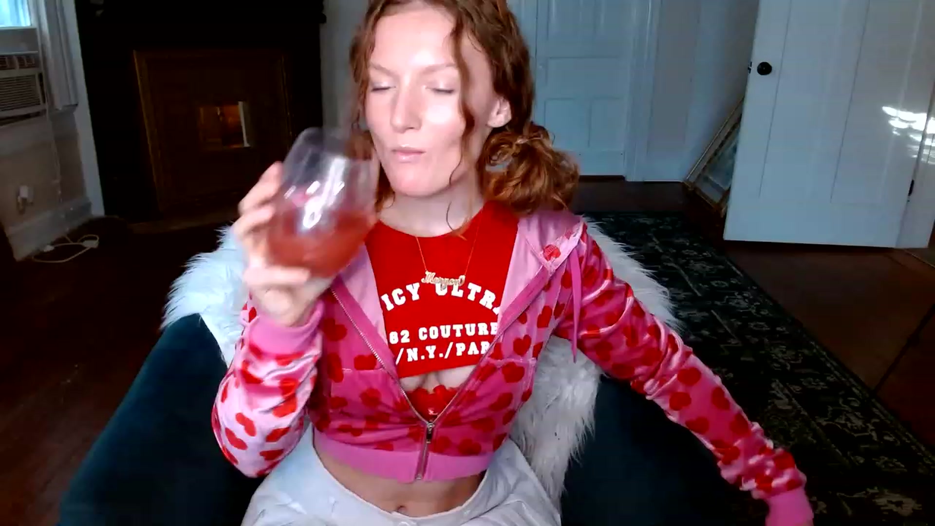 Gallery image thumbnail from MissGingerFox's myfreecams stream on, 01/09/2023, 21:01 image 1 of 20