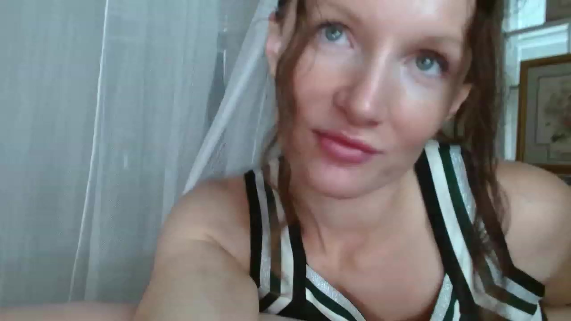 Gallery image thumbnail from MissGingerFox's myfreecams stream on, 06/15/2023, 22:09 image 2 of 20