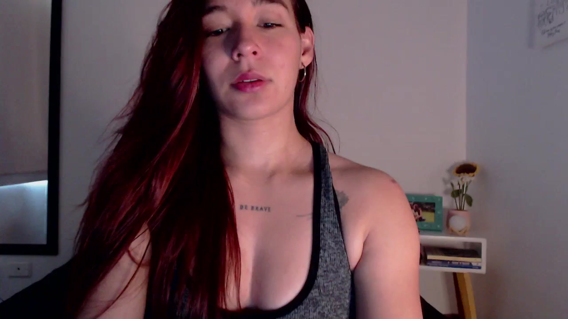 Gallery image thumbnail from MissHayleyy's myfreecams stream on, 05/21/2025, 16:50 image 6 of 20