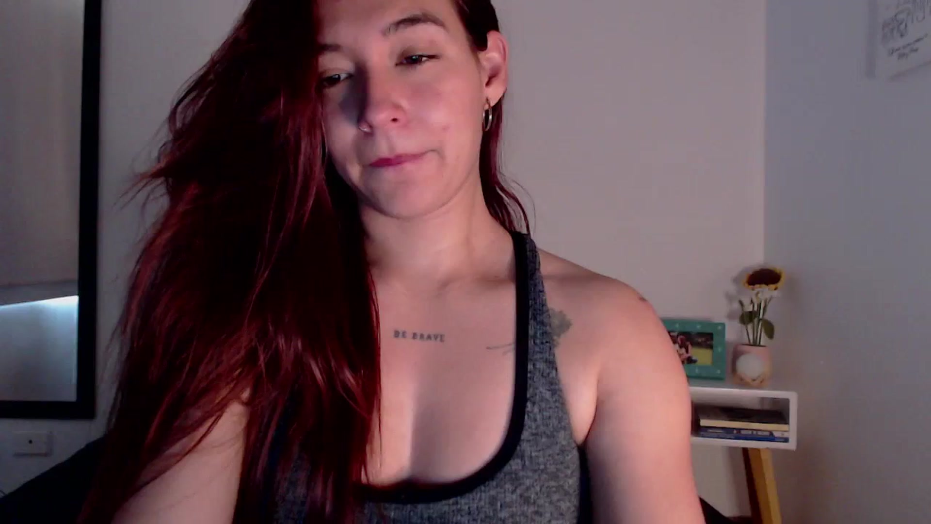 Gallery image thumbnail from MissHayleyy's myfreecams stream on, 05/21/2025, 16:50 image 5 of 20