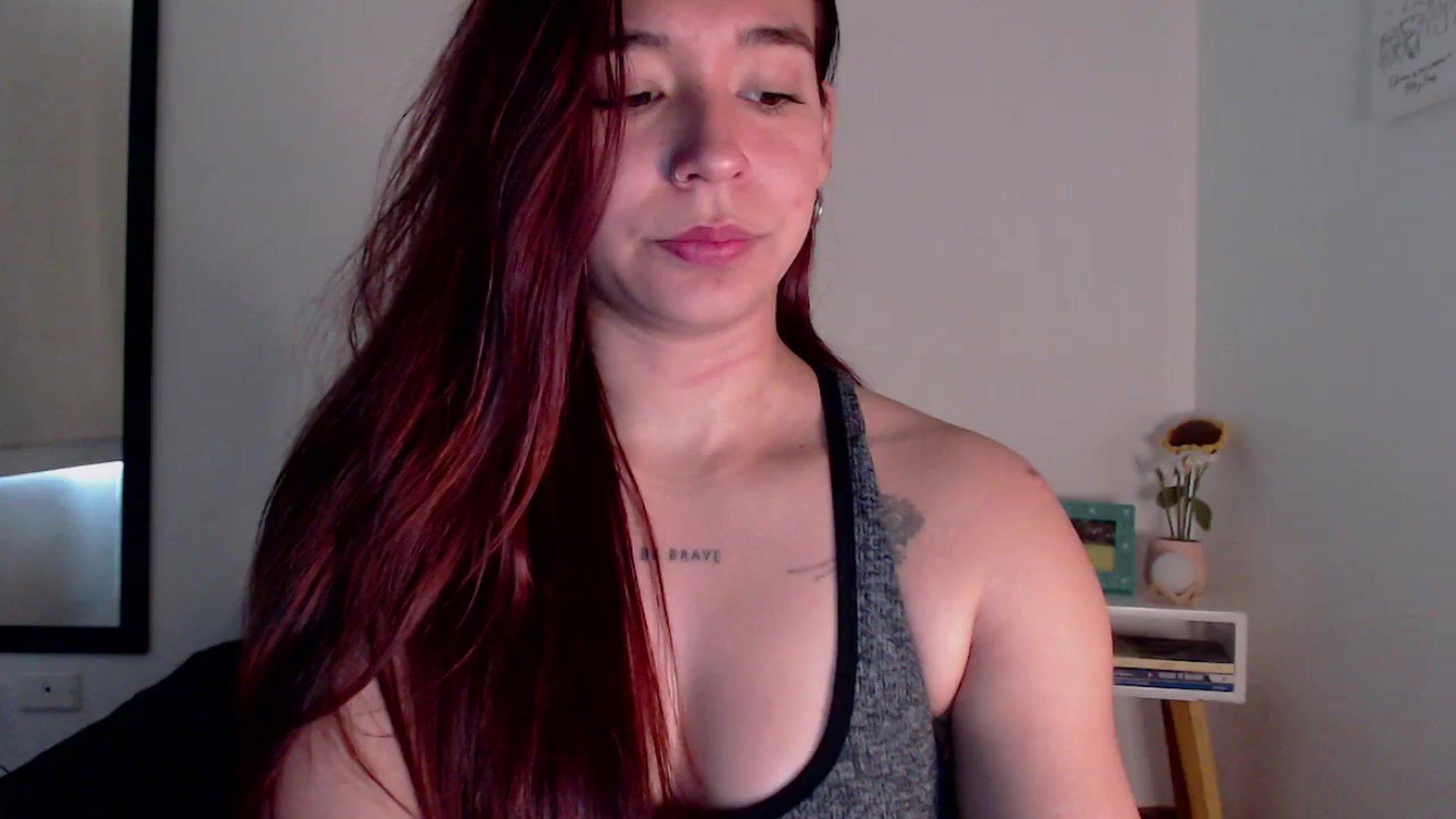 Gallery image thumbnail from MissHayleyy's myfreecams stream on, 05/21/2025, 16:50 image 18 of 20