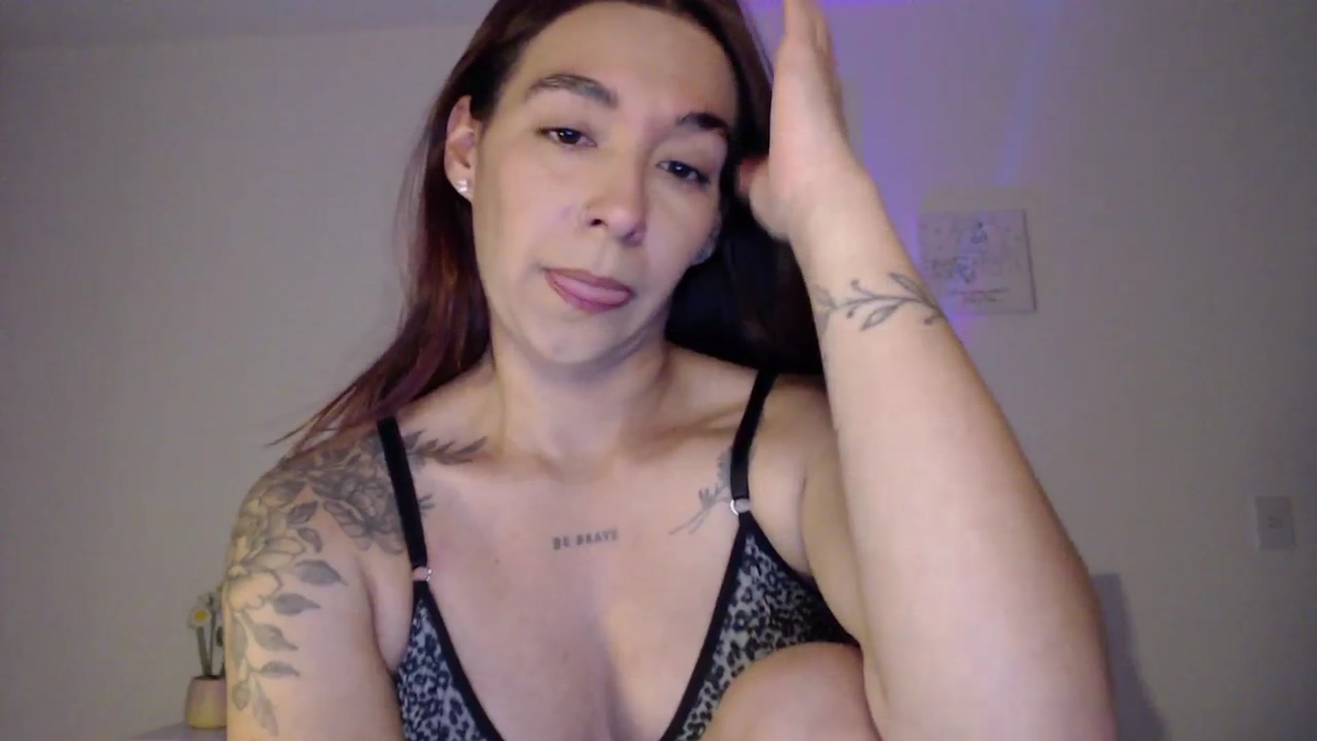 Gallery image thumbnail from MissHayleyy's myfreecams stream on, 01/30/2026, 17:18 image 14 of 20