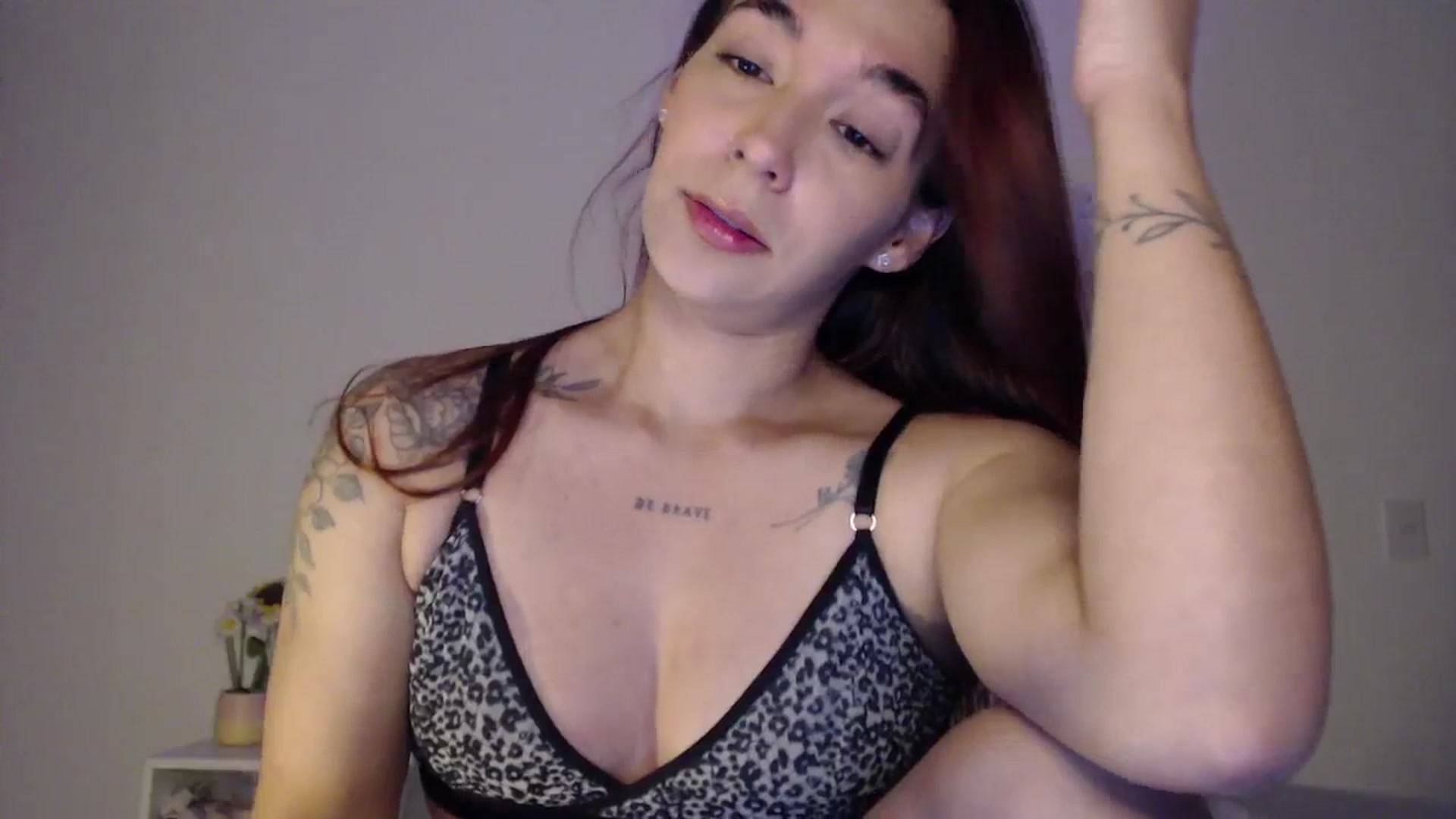 Gallery image thumbnail from MissHayleyy's myfreecams stream on, 01/30/2026, 17:18 image 19 of 20