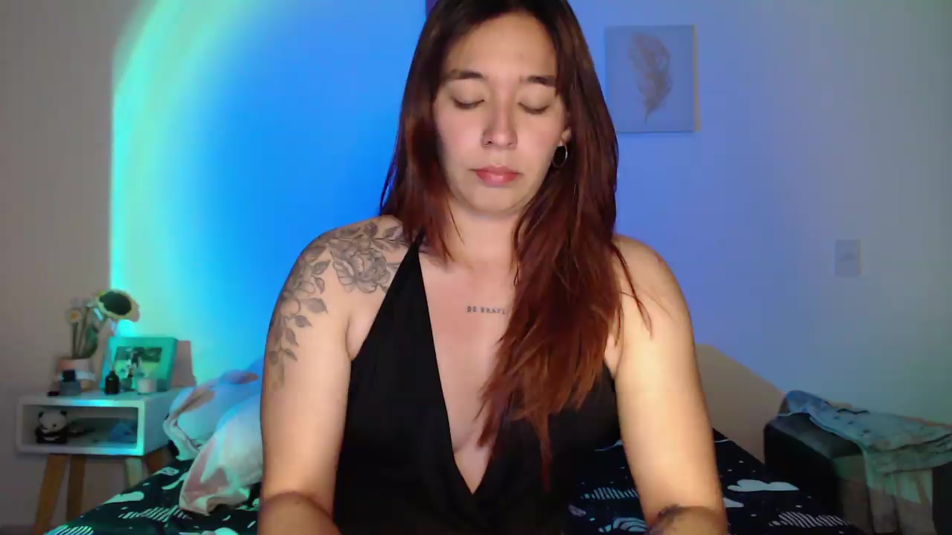 Gallery image thumbnail from MissHayleyy's myfreecams stream on, 07/29/2026, 05:43 image 4 of 20