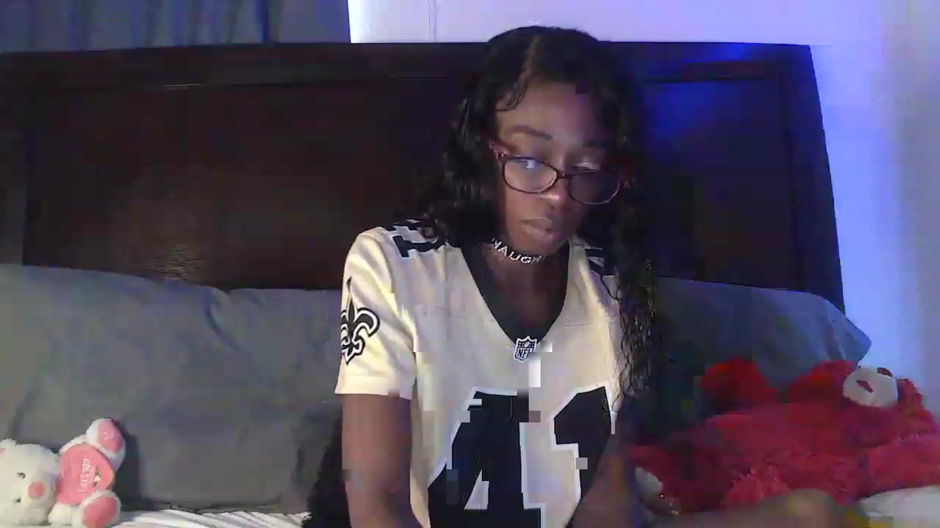 Gallery image thumbnail from MissHotnReady's myfreecams stream on, 01/01/2023, 19:38 image 15 of 20