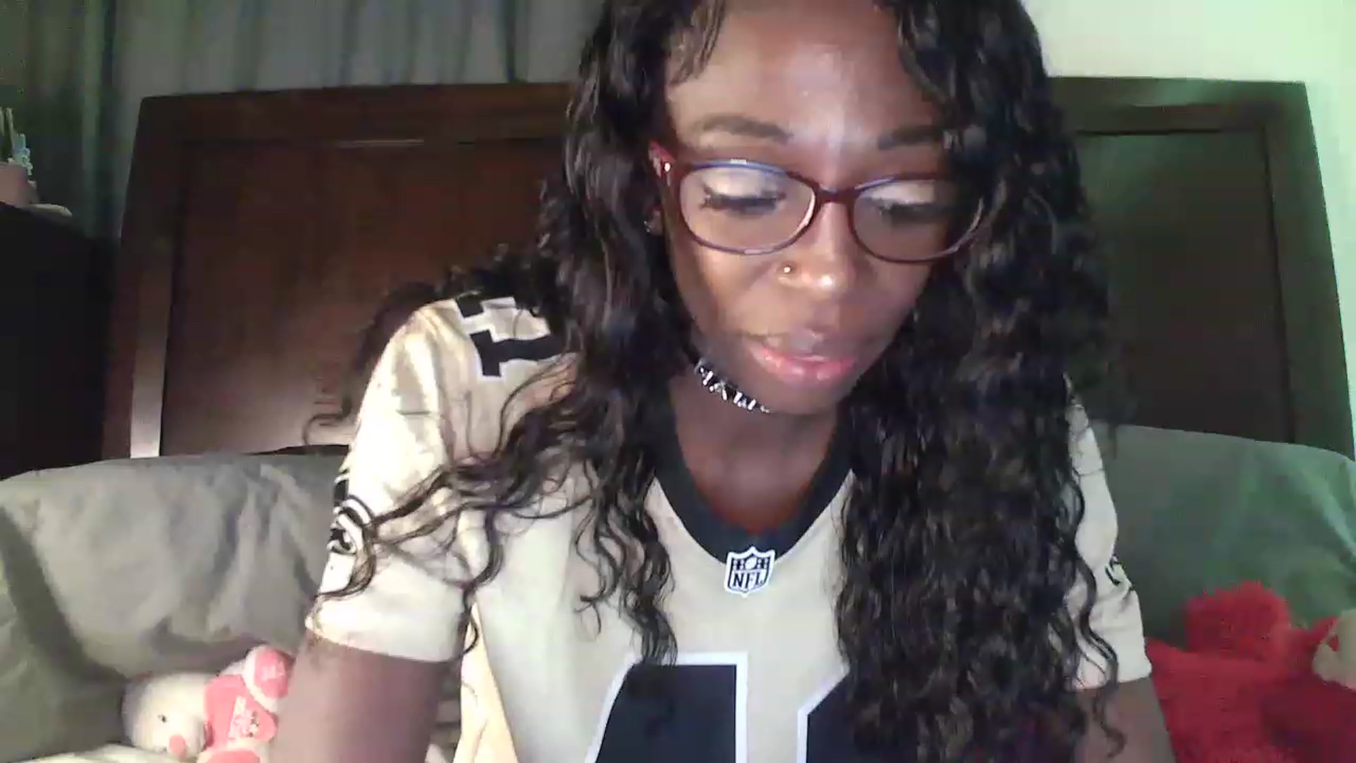 Gallery image thumbnail from MissHotnReady's myfreecams stream on, 01/01/2023, 21:01 image 15 of 20