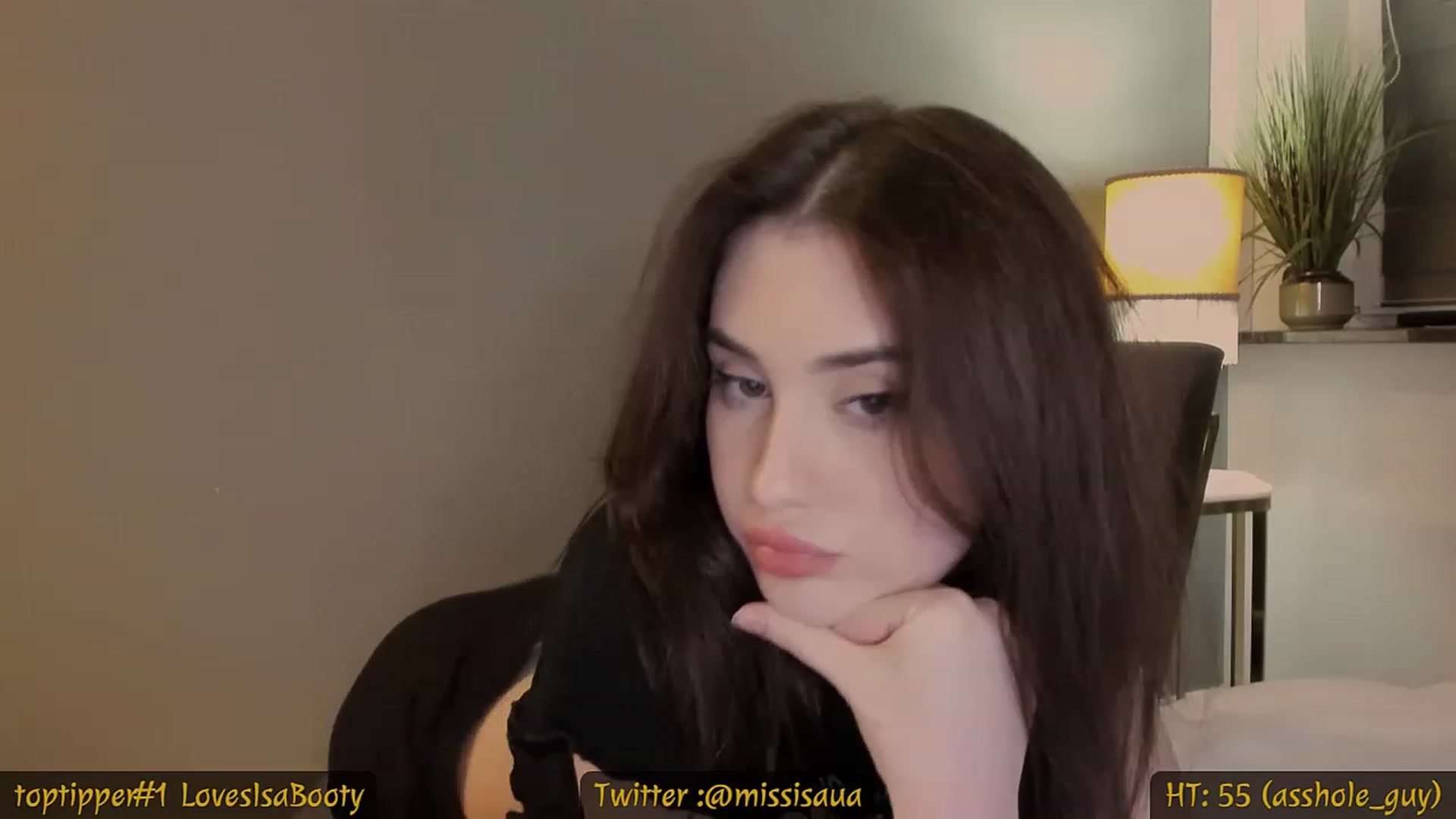 Gallery image thumbnail from MissIsa's myfreecams stream on, 03/04/2023, 19:22 image 15 of 20