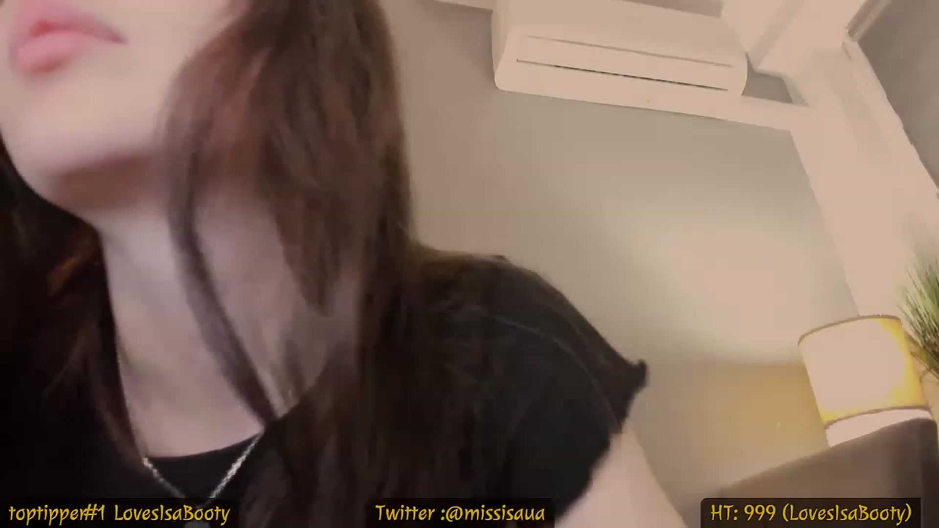 Gallery image thumbnail from MissIsa's myfreecams stream on, 03/04/2023, 21:40 image 12 of 20