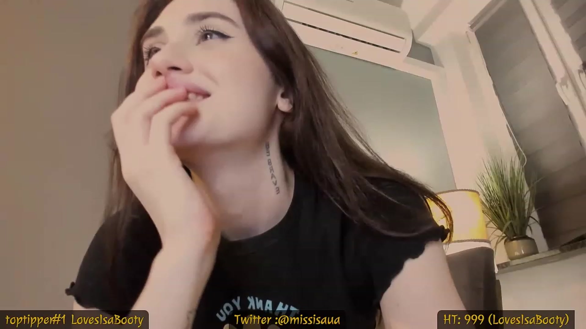 Gallery image thumbnail from MissIsa's myfreecams stream on, 03/04/2023, 22:10 image 17 of 20