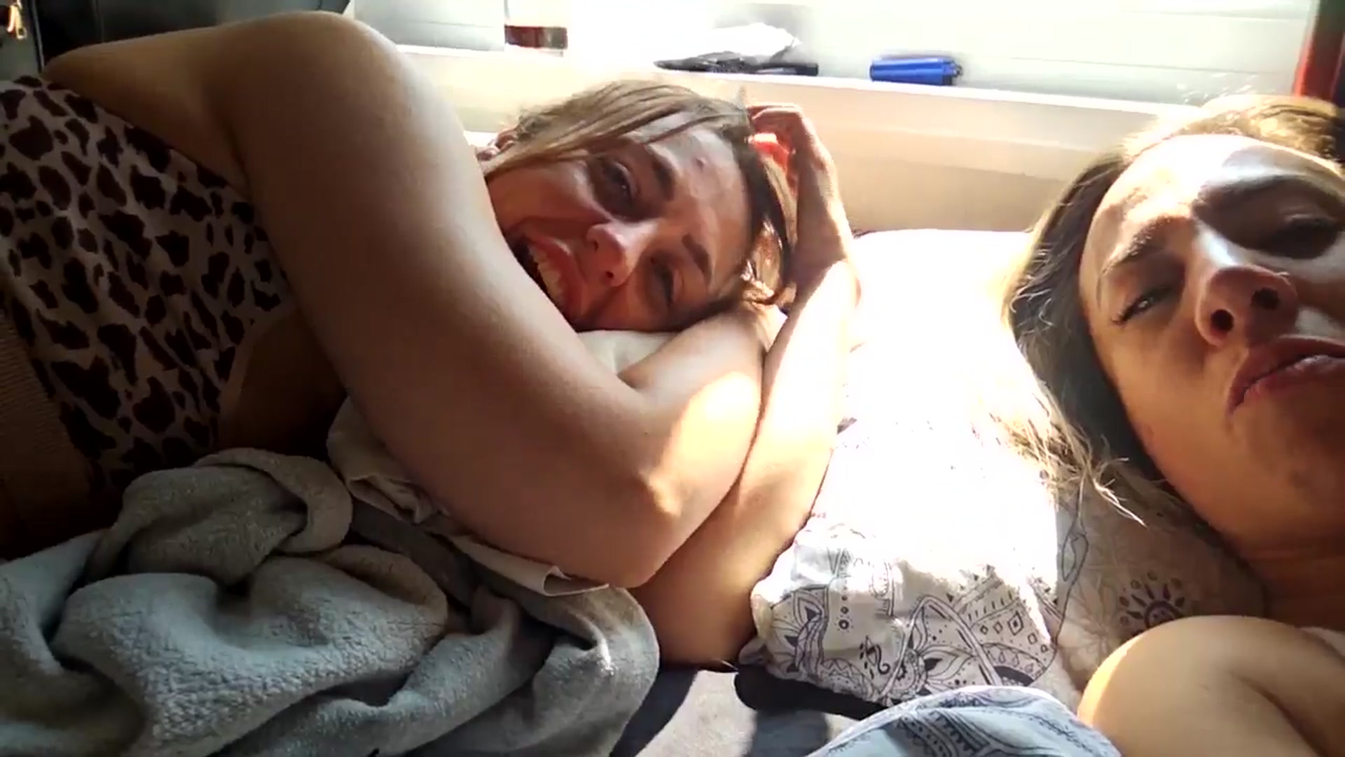 Gallery image thumbnail from MissJ's myfreecams stream on, 08/18/2024, 12:27 image 9 of 20
