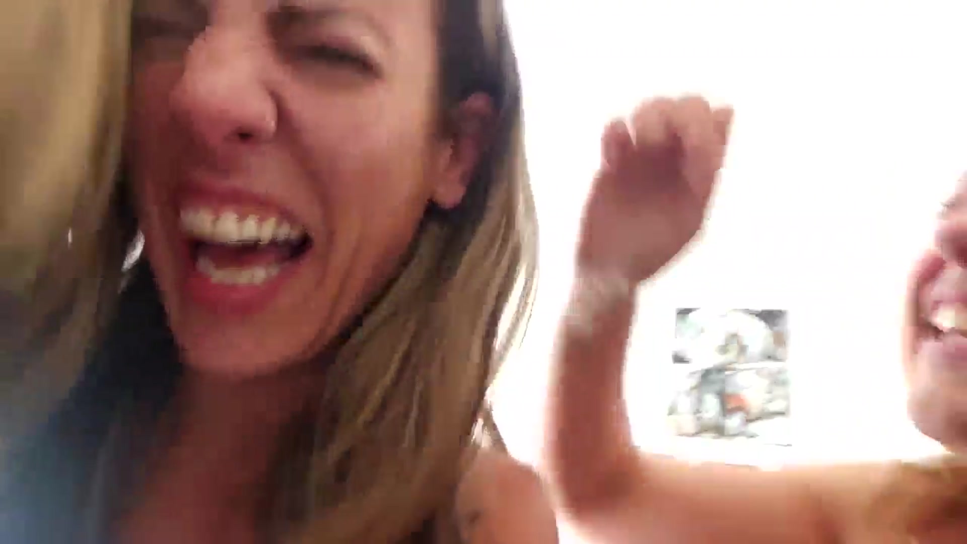 Gallery image thumbnail from MissJ's myfreecams stream on, 08/18/2024, 12:35 image 8 of 20