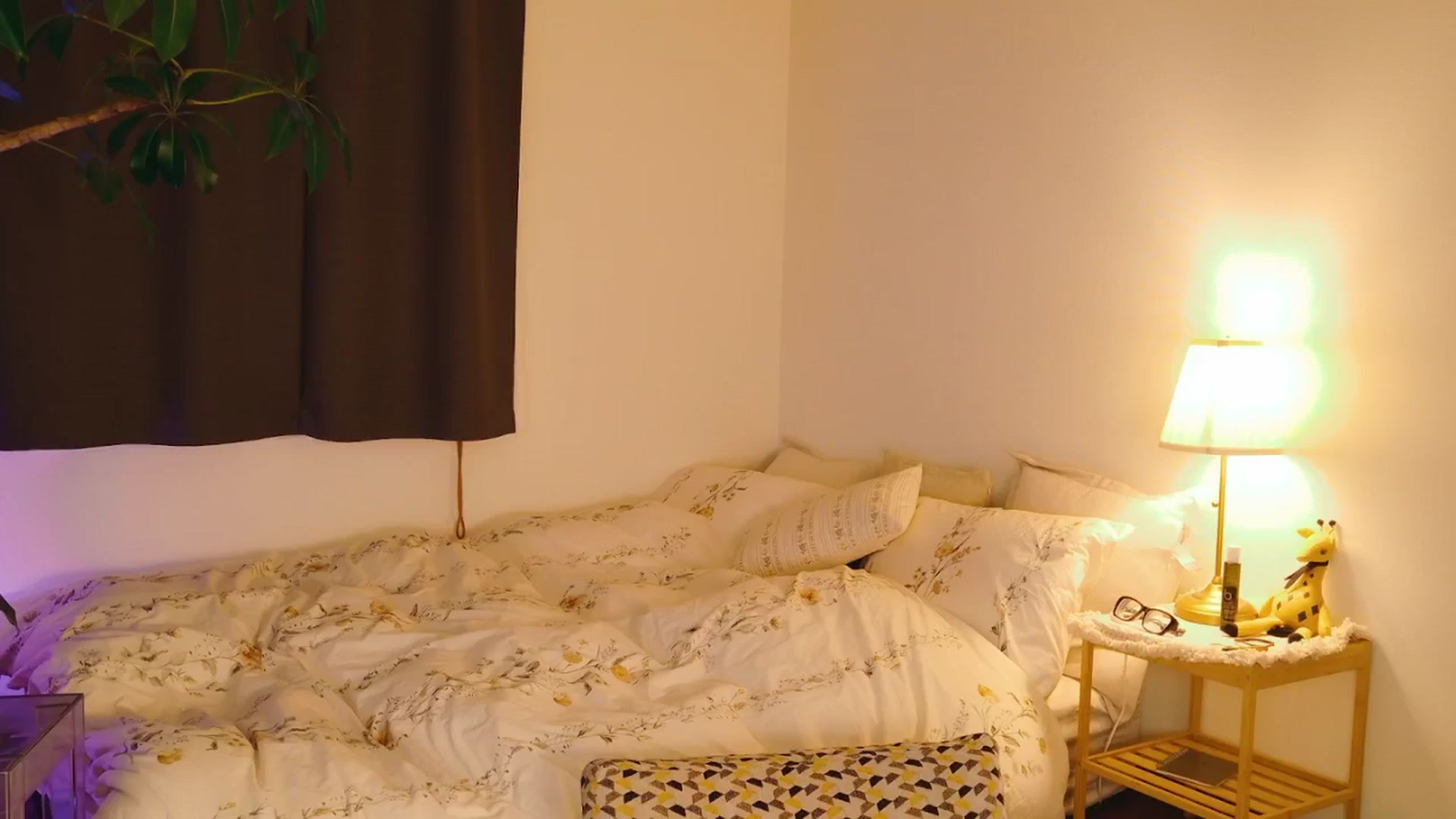 Gallery image thumbnail from MissJAPAN's myfreecams stream on, 09/14/2024, 11:38 image 14 of 20