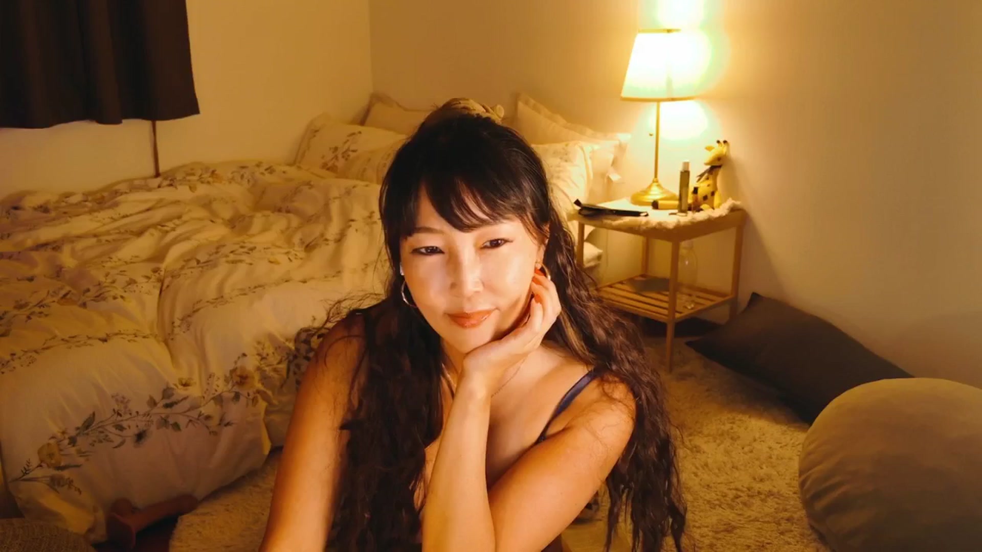 Gallery image thumbnail from MissJAPAN's myfreecams stream on, 09/21/2024, 09:17 image 10 of 20