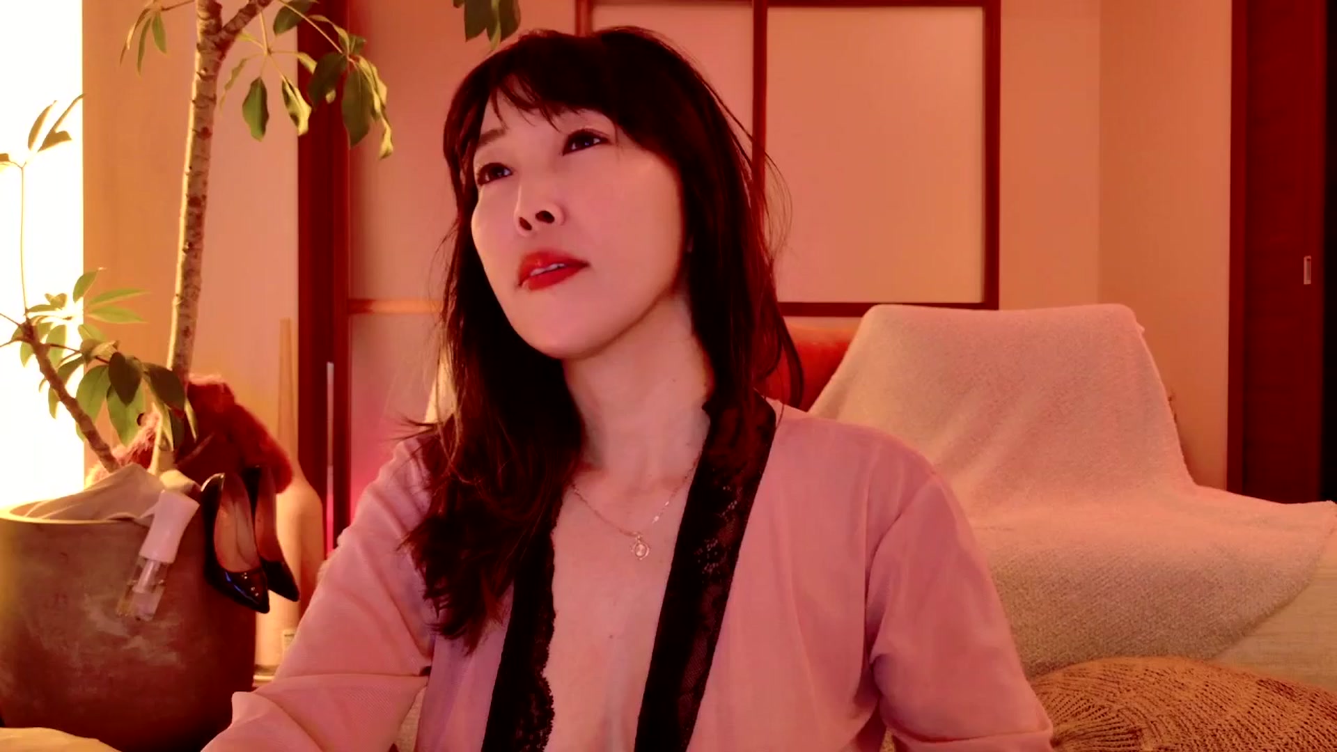 Gallery image thumbnail from MissJAPAN's myfreecams stream on, 03/04/2025, 07:55 image 8 of 20