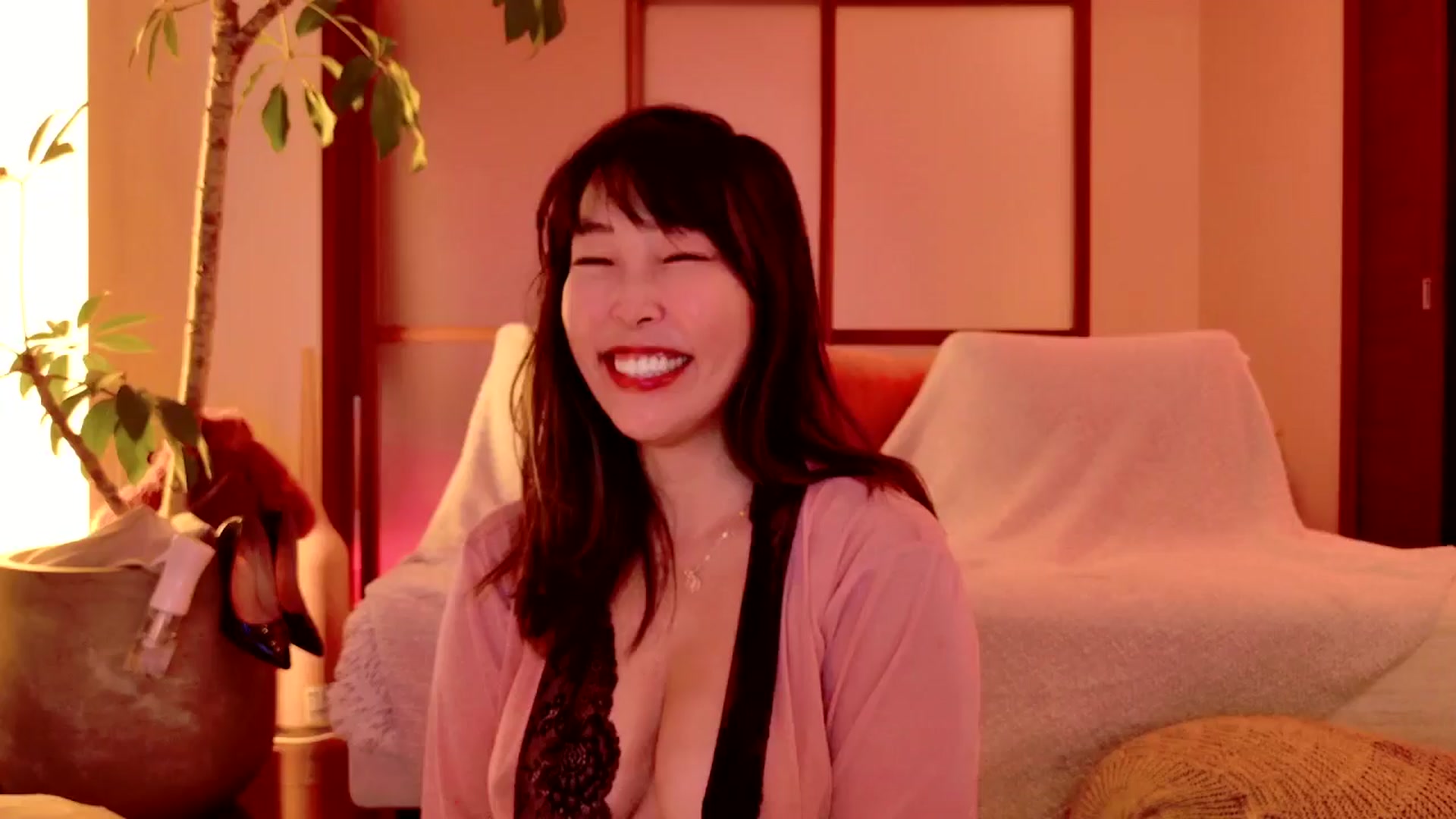 Gallery image thumbnail from MissJAPAN's myfreecams stream on, 03/04/2025, 07:55 image 10 of 20