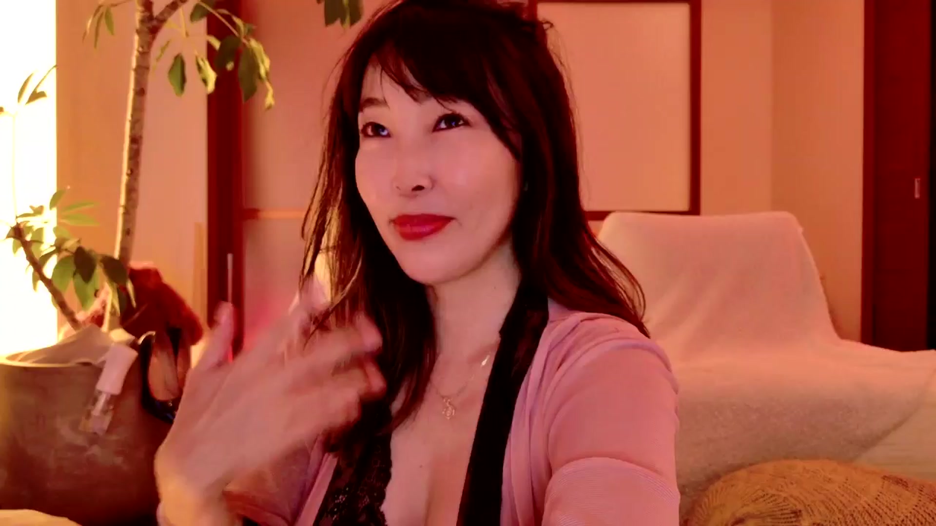 Gallery image thumbnail from MissJAPAN's myfreecams stream on, 03/04/2025, 07:55 image 9 of 20