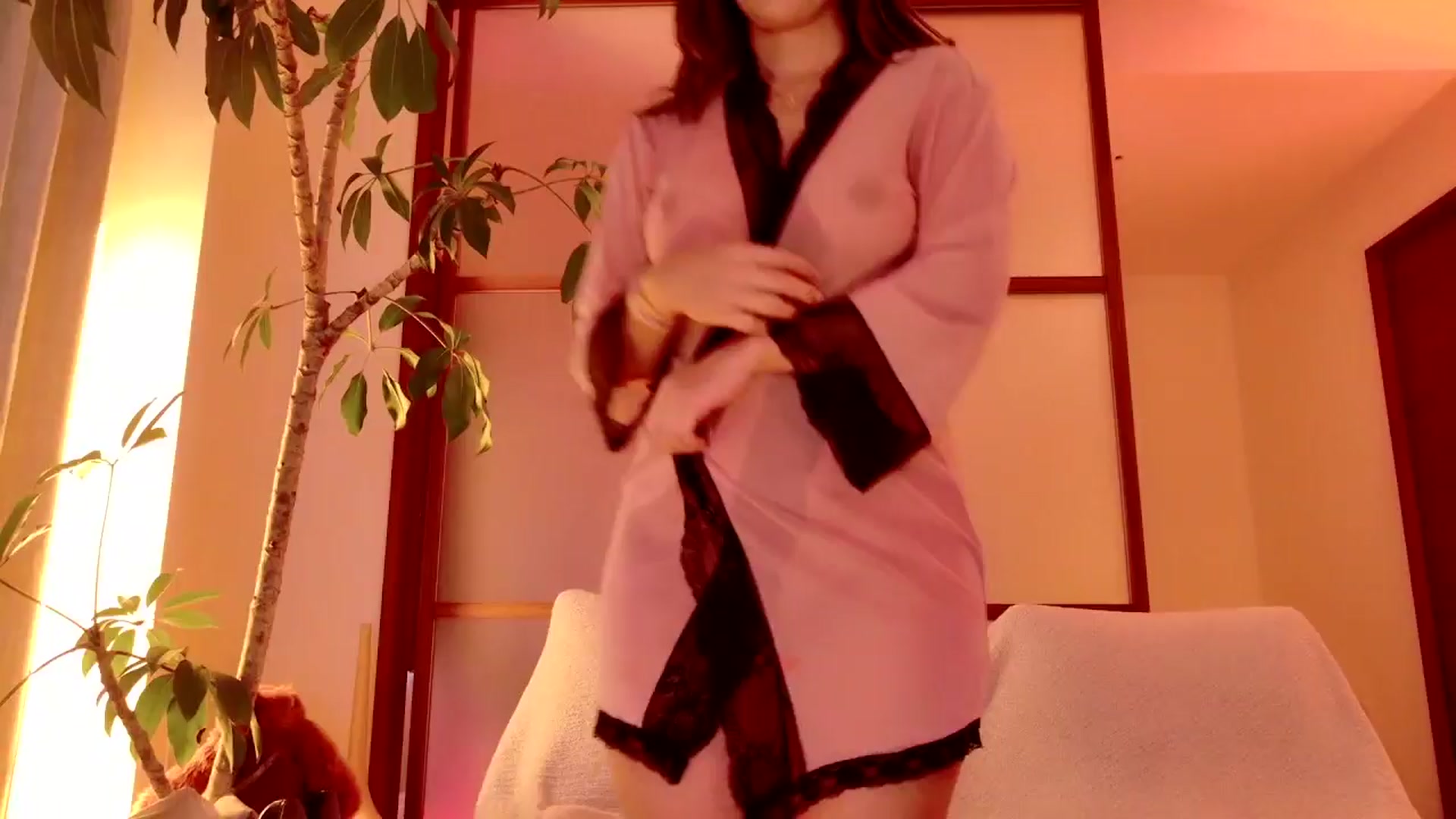 Gallery image thumbnail from MissJAPAN's myfreecams stream on, 03/04/2025, 07:55 image 3 of 20