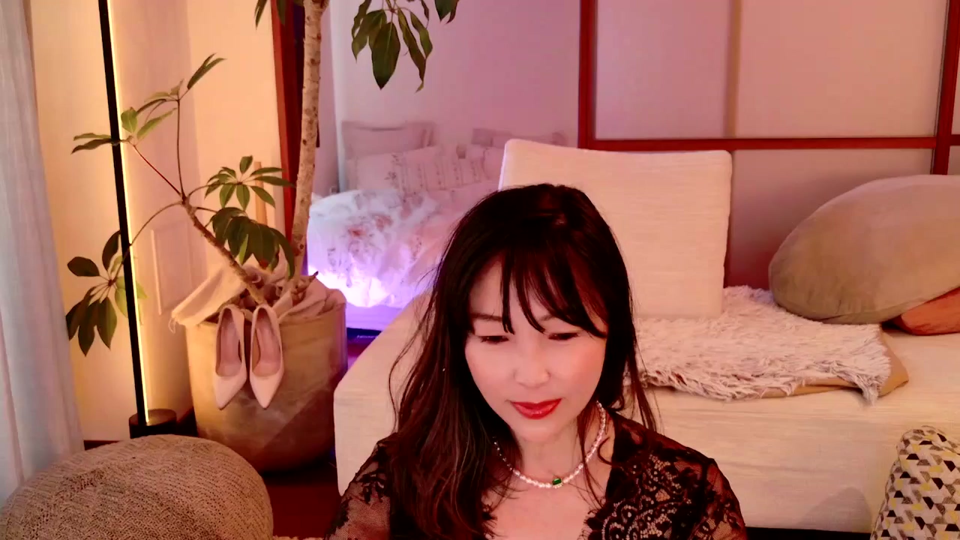 Gallery image thumbnail from MissJAPAN's myfreecams stream on, 03/20/2025, 06:44 image 11 of 20