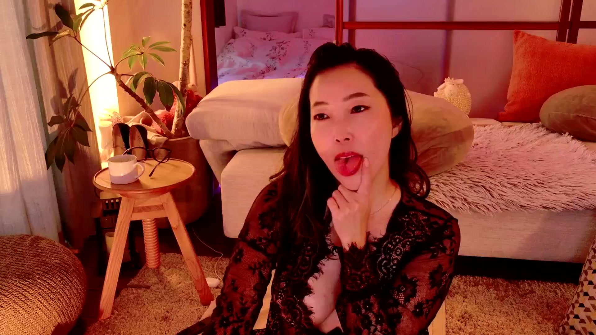 Gallery image thumbnail from MissJAPAN's myfreecams stream on, 03/23/2025, 08:54 image 19 of 20