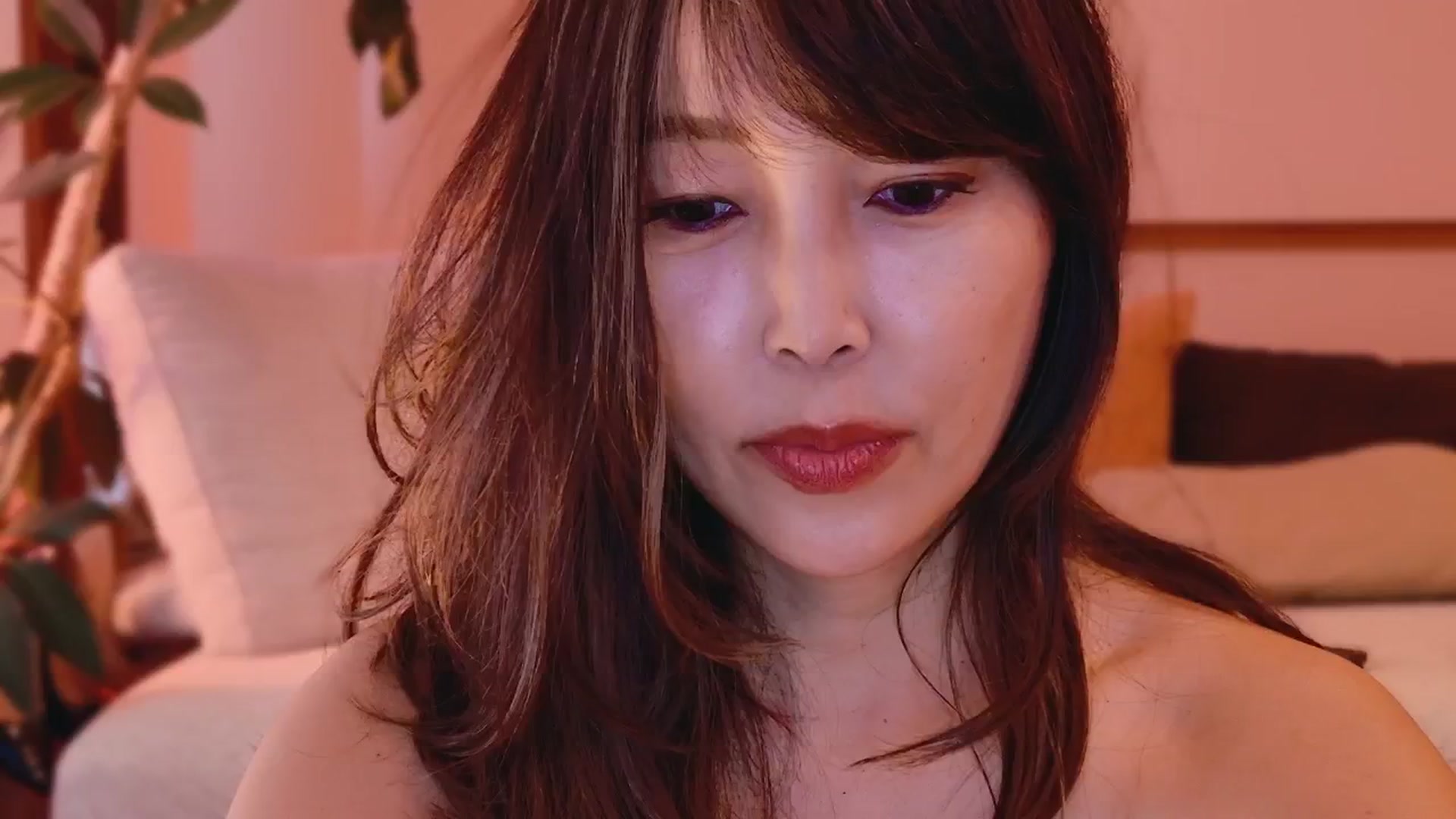 Gallery image thumbnail from MissJAPAN's myfreecams stream on, 05/25/2025, 06:18 image 10 of 20