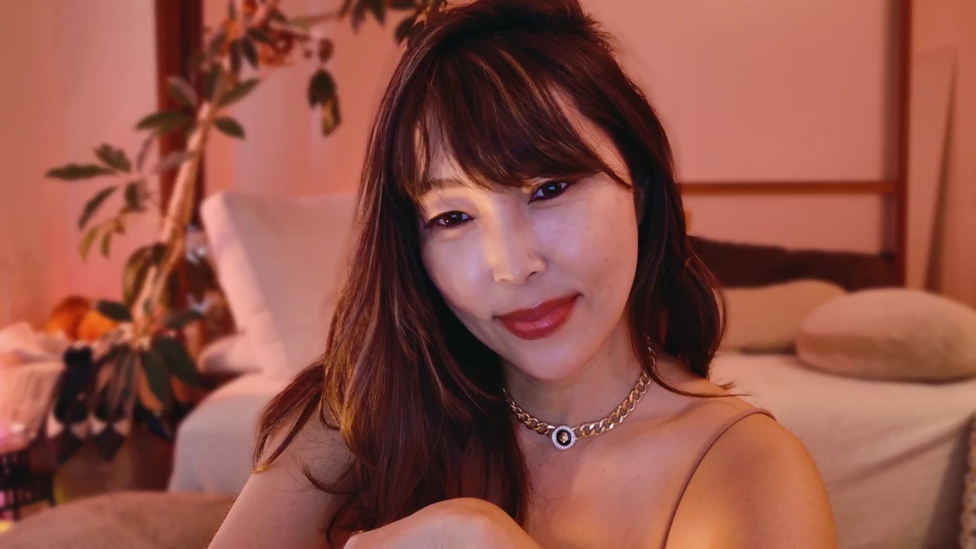 Gallery image thumbnail from MissJAPAN's myfreecams stream on, 05/25/2025, 07:32 image 19 of 20