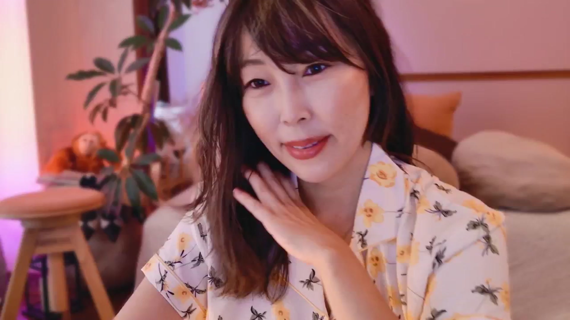 Gallery image thumbnail from MissJAPAN's myfreecams stream on, 05/27/2025, 08:26 image 1 of 20