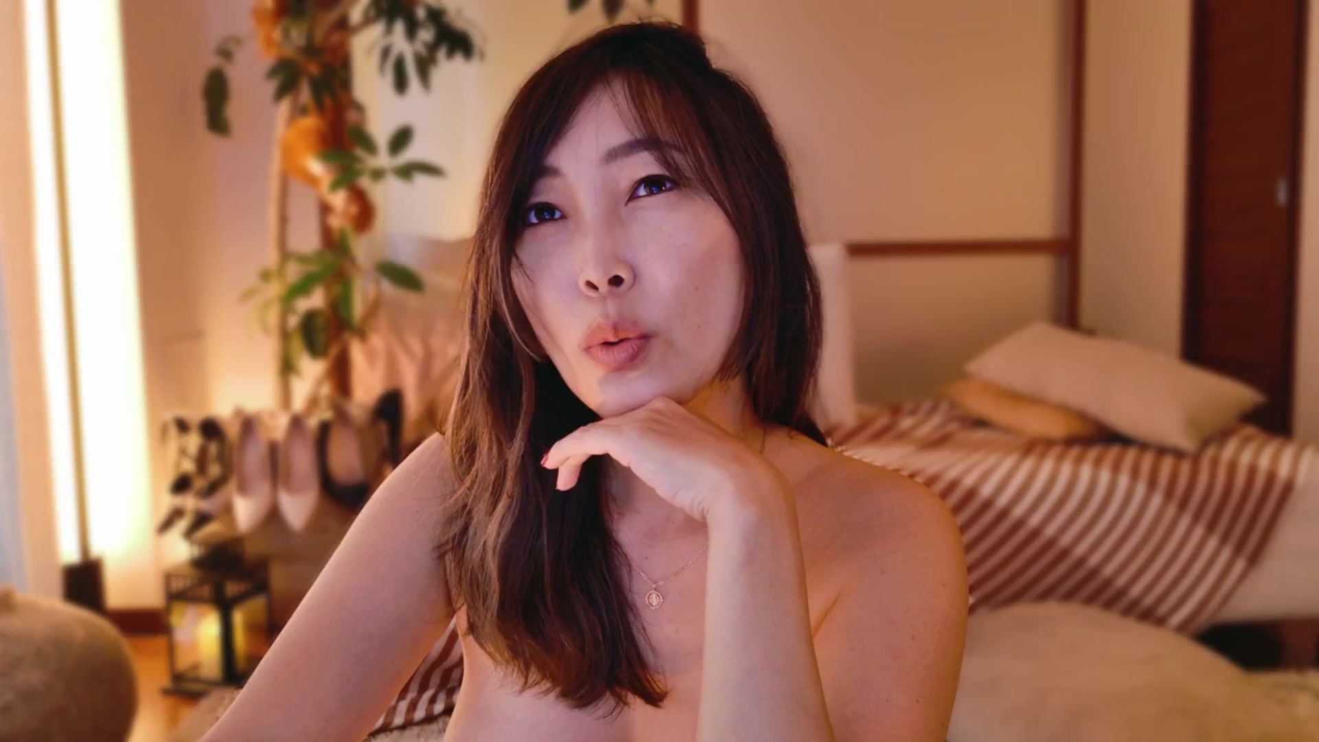 Gallery image thumbnail from MissJAPAN's myfreecams stream on, 06/11/2025, 06:30 image 15 of 20