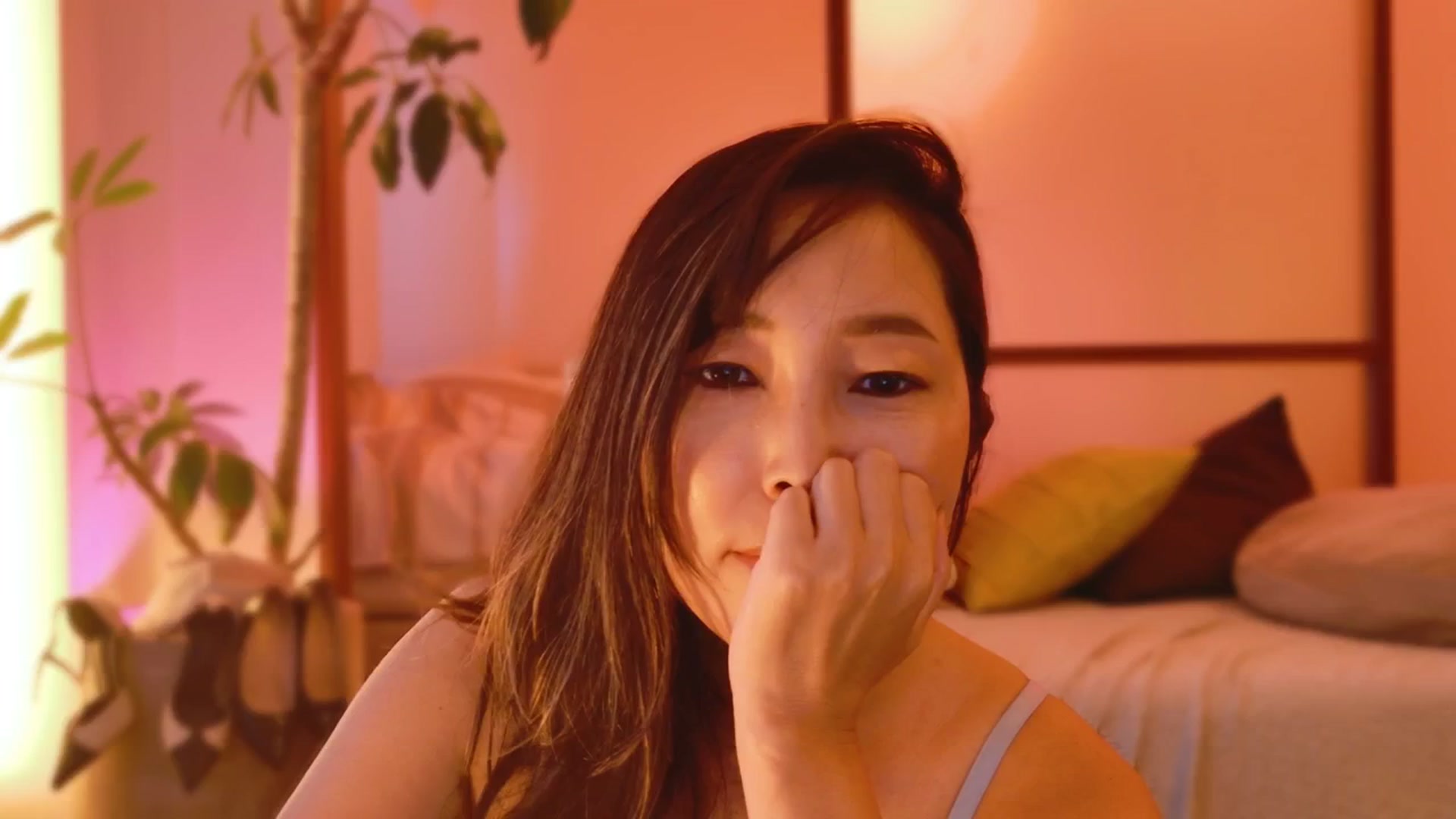 Gallery image thumbnail from MissJAPAN's myfreecams stream on, 07/21/2025, 07:08 image 5 of 20