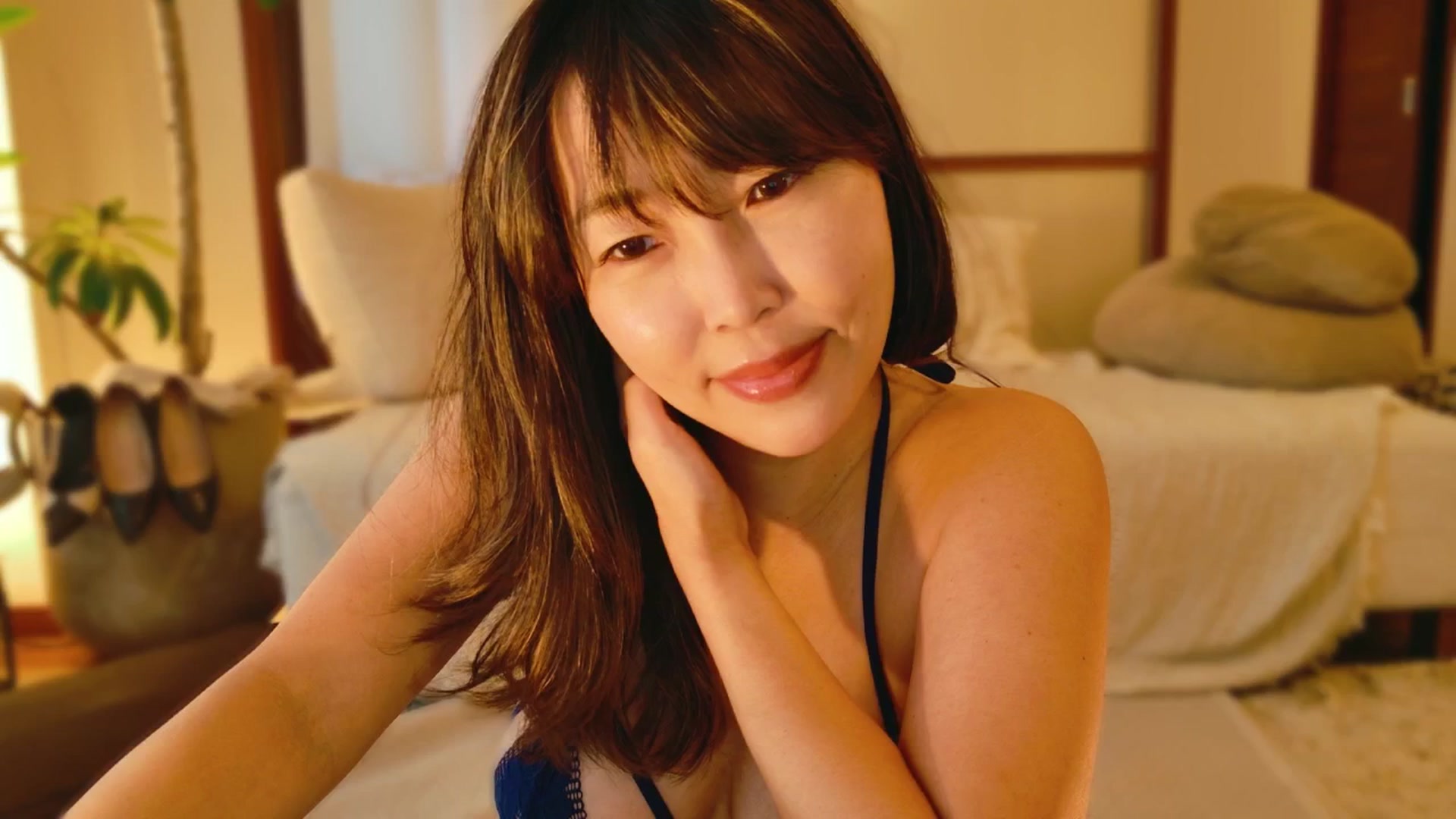 Gallery image thumbnail from MissJAPAN's myfreecams stream on, 07/27/2025, 06:39 image 6 of 20