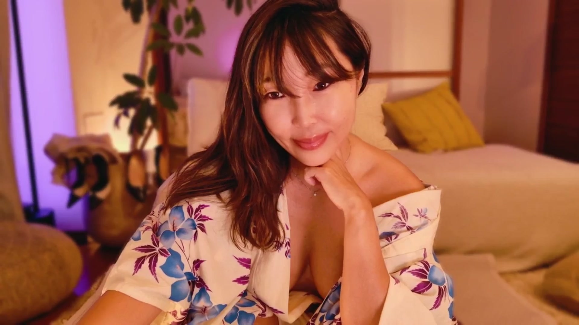Gallery image thumbnail from MissJAPAN's myfreecams stream on, 08/11/2025, 08:48 image 8 of 20
