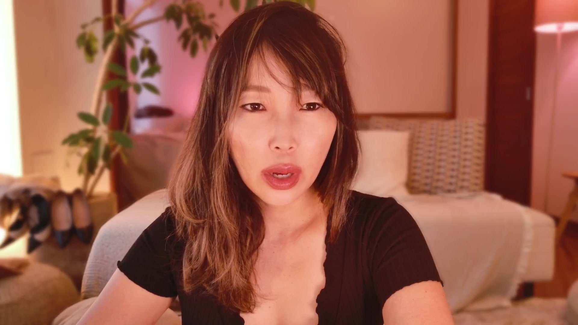 Gallery image thumbnail from MissJAPAN's myfreecams stream on, 08/14/2025, 05:27 image 6 of 20