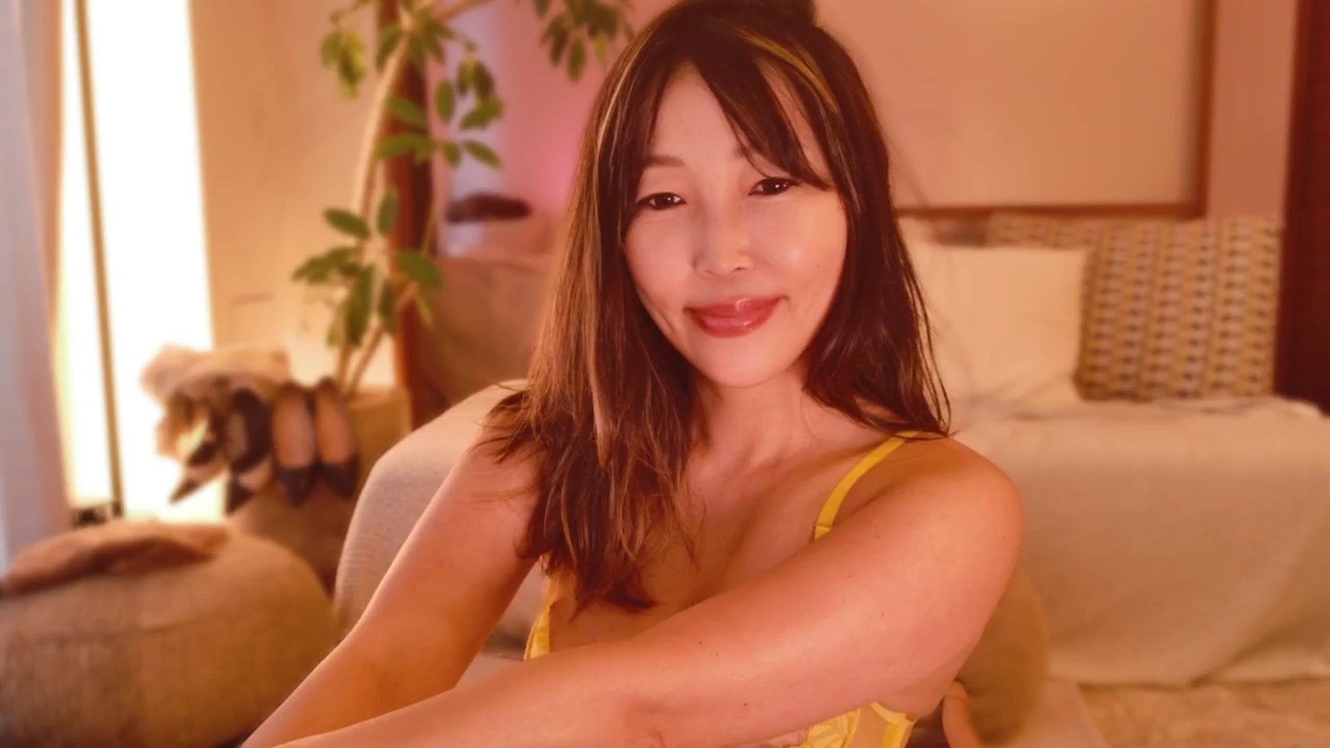 Gallery image thumbnail from MissJAPAN's myfreecams stream on, 08/14/2025, 08:16 image 1 of 20