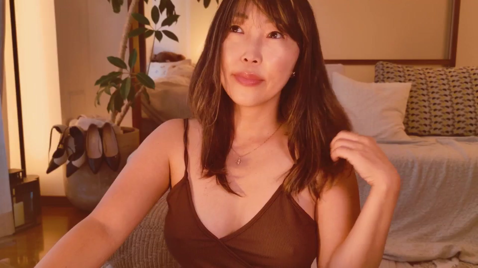 Gallery image thumbnail from MissJAPAN's myfreecams stream on, 08/17/2025, 06:31 image 16 of 20