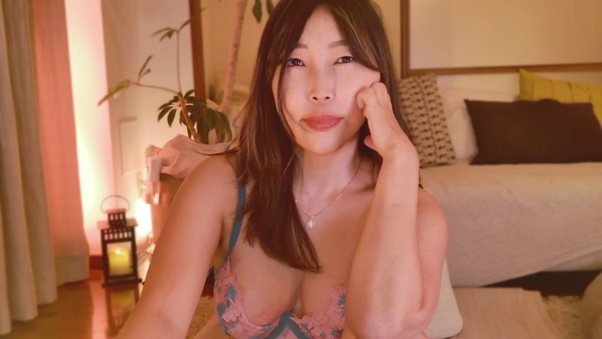 Gallery image thumbnail from MissJAPAN's myfreecams stream on, 09/06/2025, 10:04 image 5 of 20