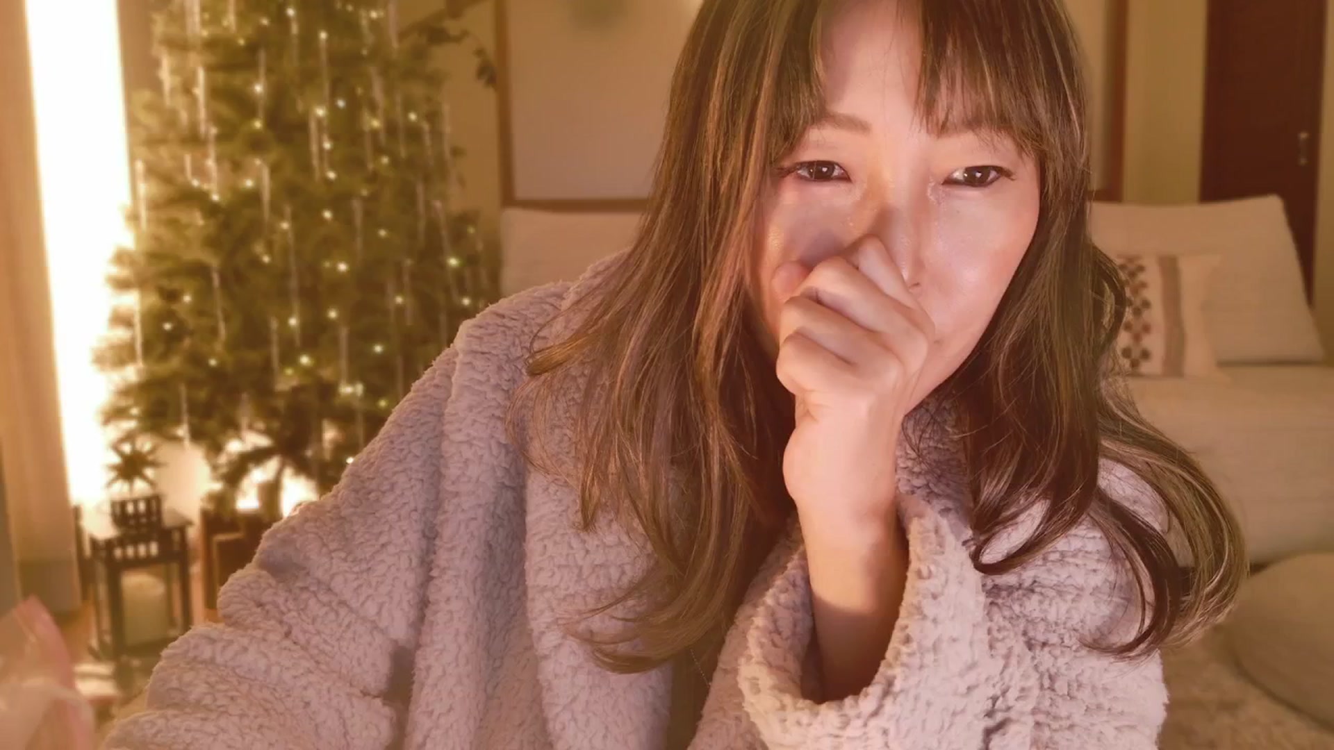 Gallery image thumbnail from MissJAPAN's myfreecams stream on, 12/14/2025, 09:41 image 9 of 20