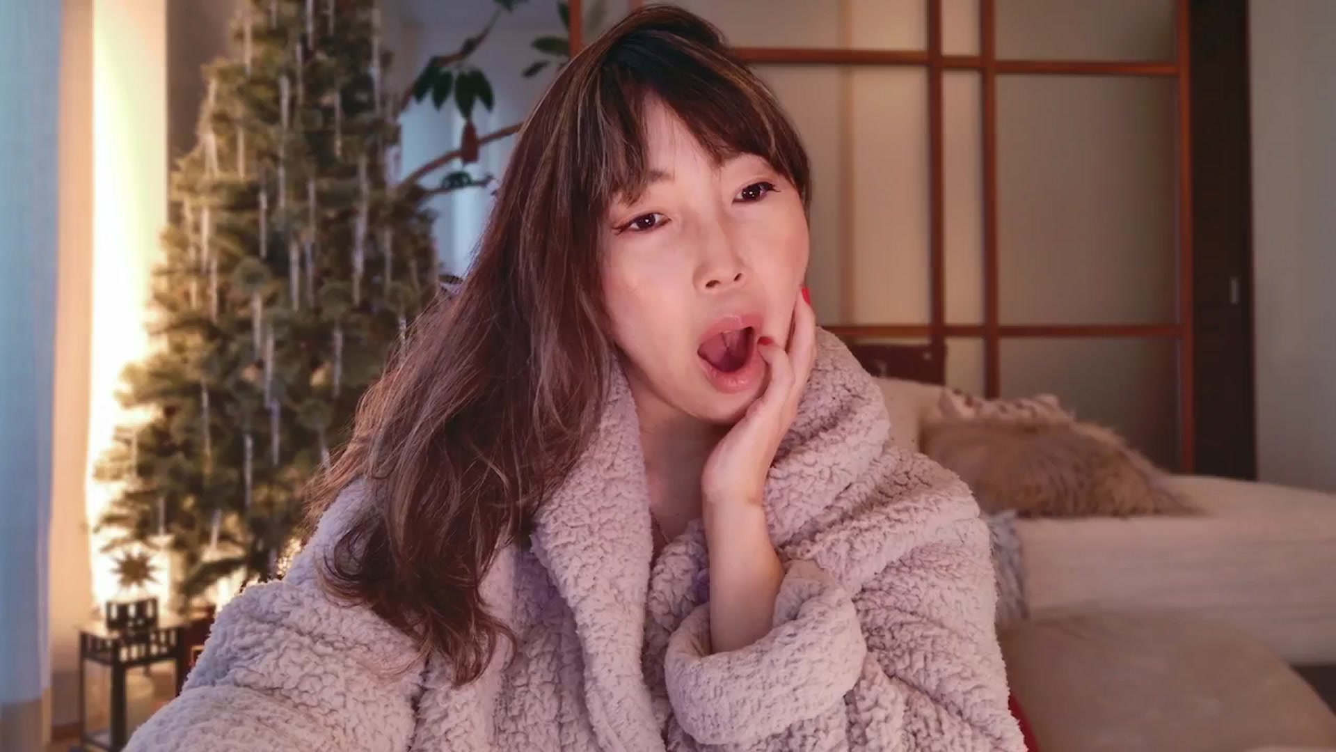 Gallery image thumbnail from MissJAPAN's myfreecams stream on, 12/31/2025, 04:40 image 1 of 20