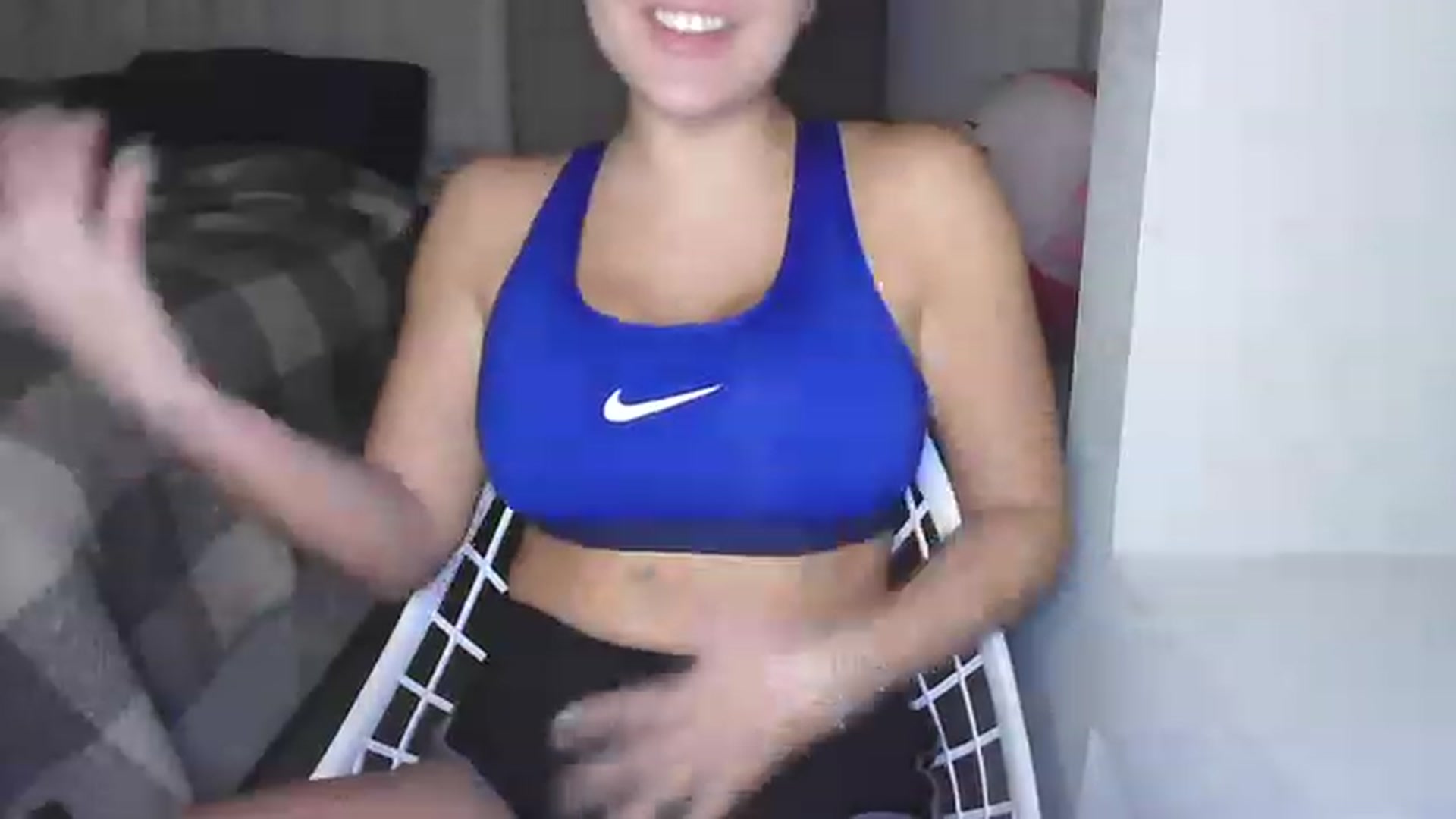 Gallery image thumbnail from MissJaeLee's myfreecams stream on, 12/06/2022, 06:02 image 10 of 20