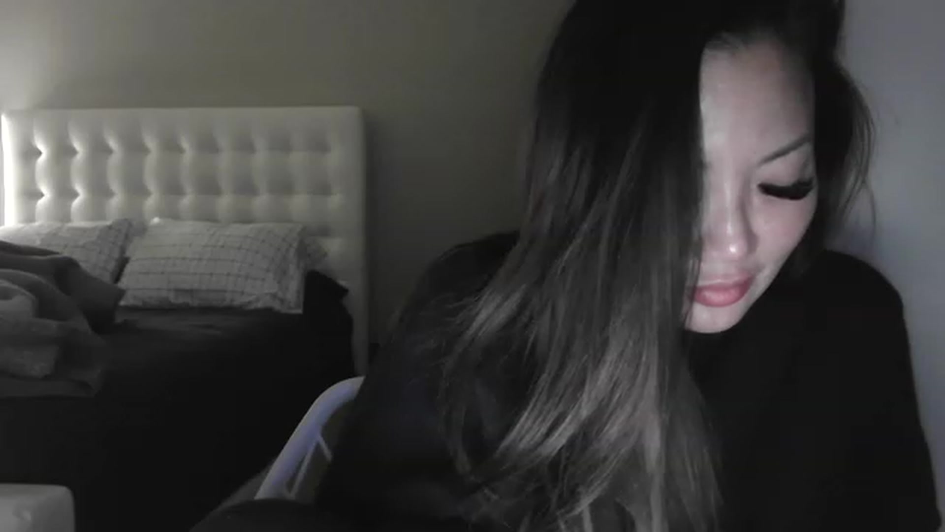 Gallery image thumbnail from MissJaeLee's myfreecams stream on, 12/07/2022, 05:22 image 11 of 20