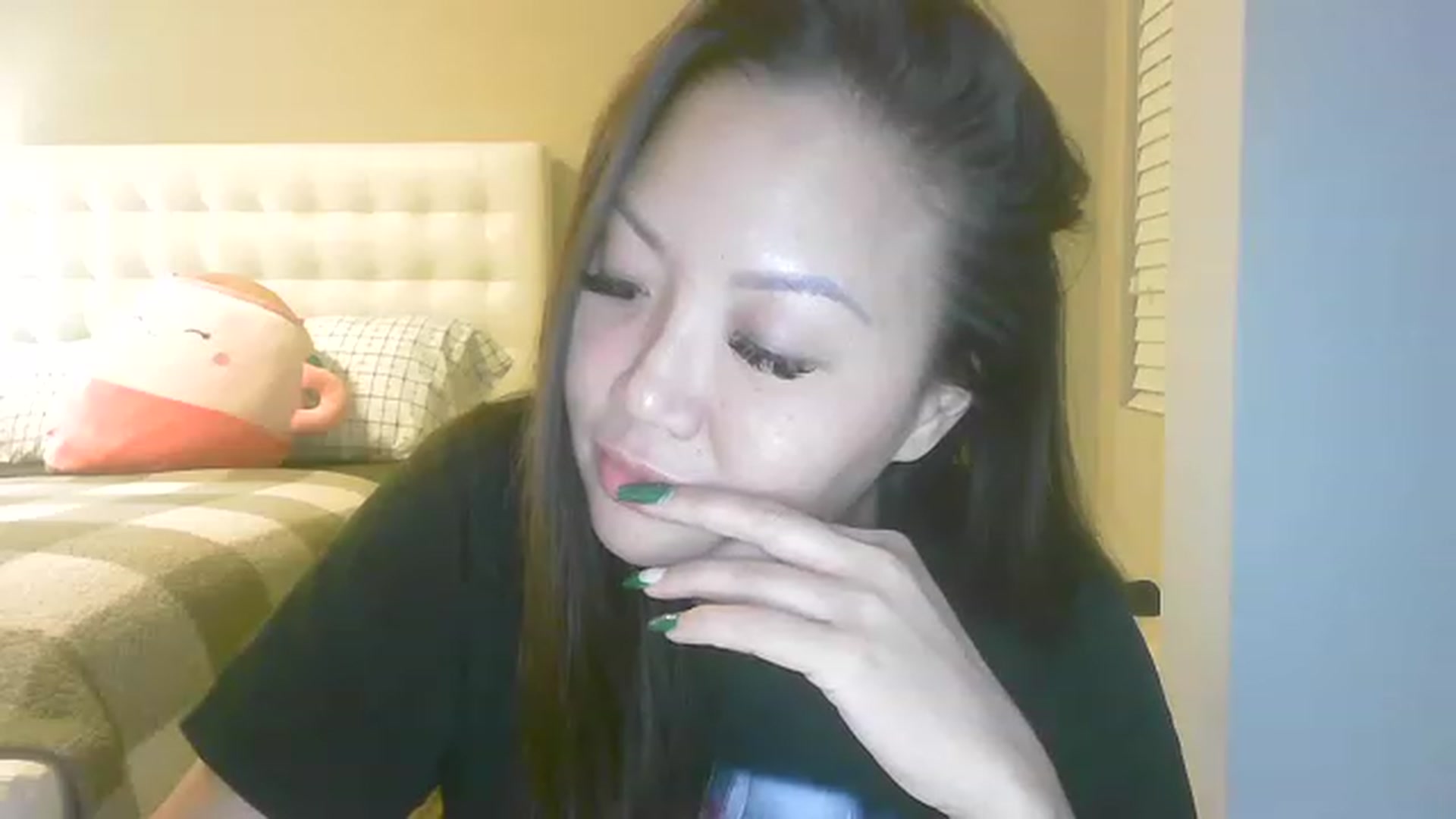 Gallery image thumbnail from MissJaeLee's myfreecams stream on, 12/19/2022, 06:29 image 16 of 20