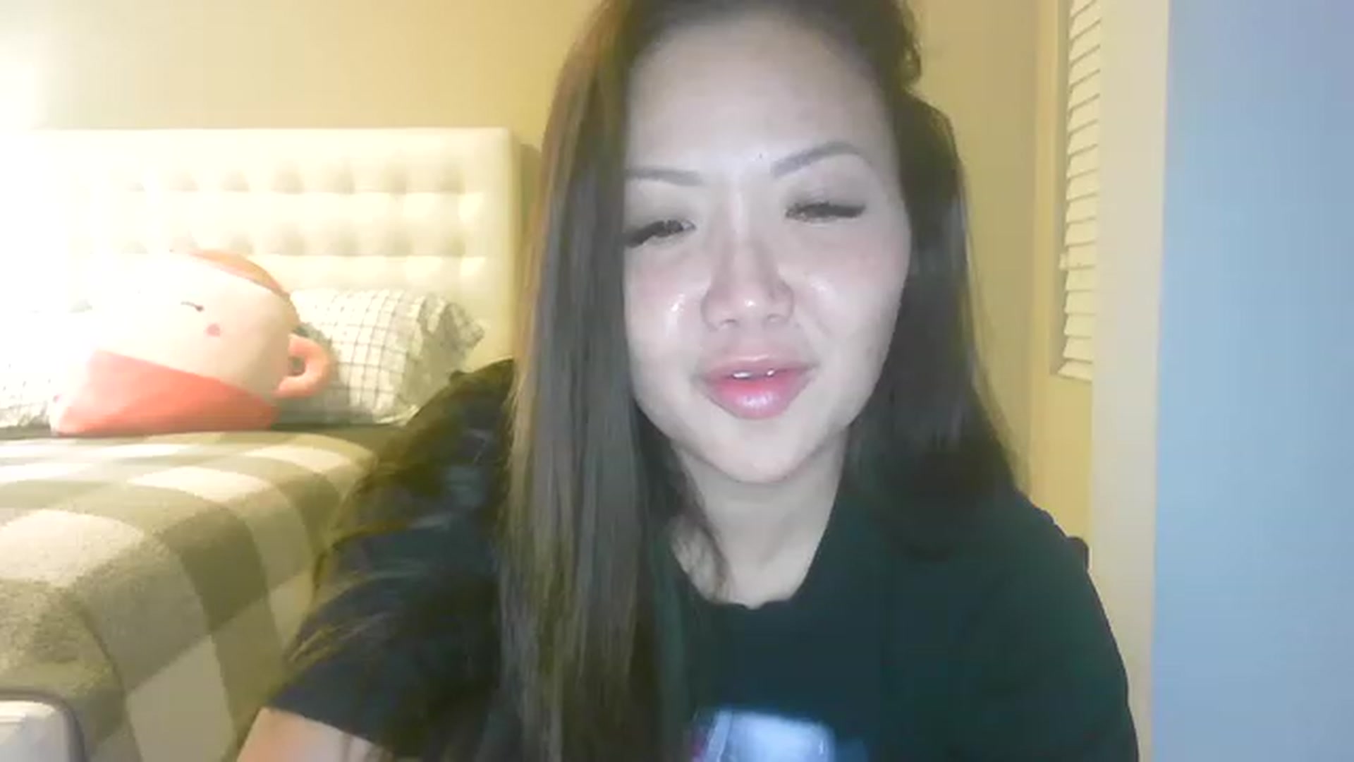 Gallery image thumbnail from MissJaeLee's myfreecams stream on, 12/19/2022, 06:29 image 6 of 20