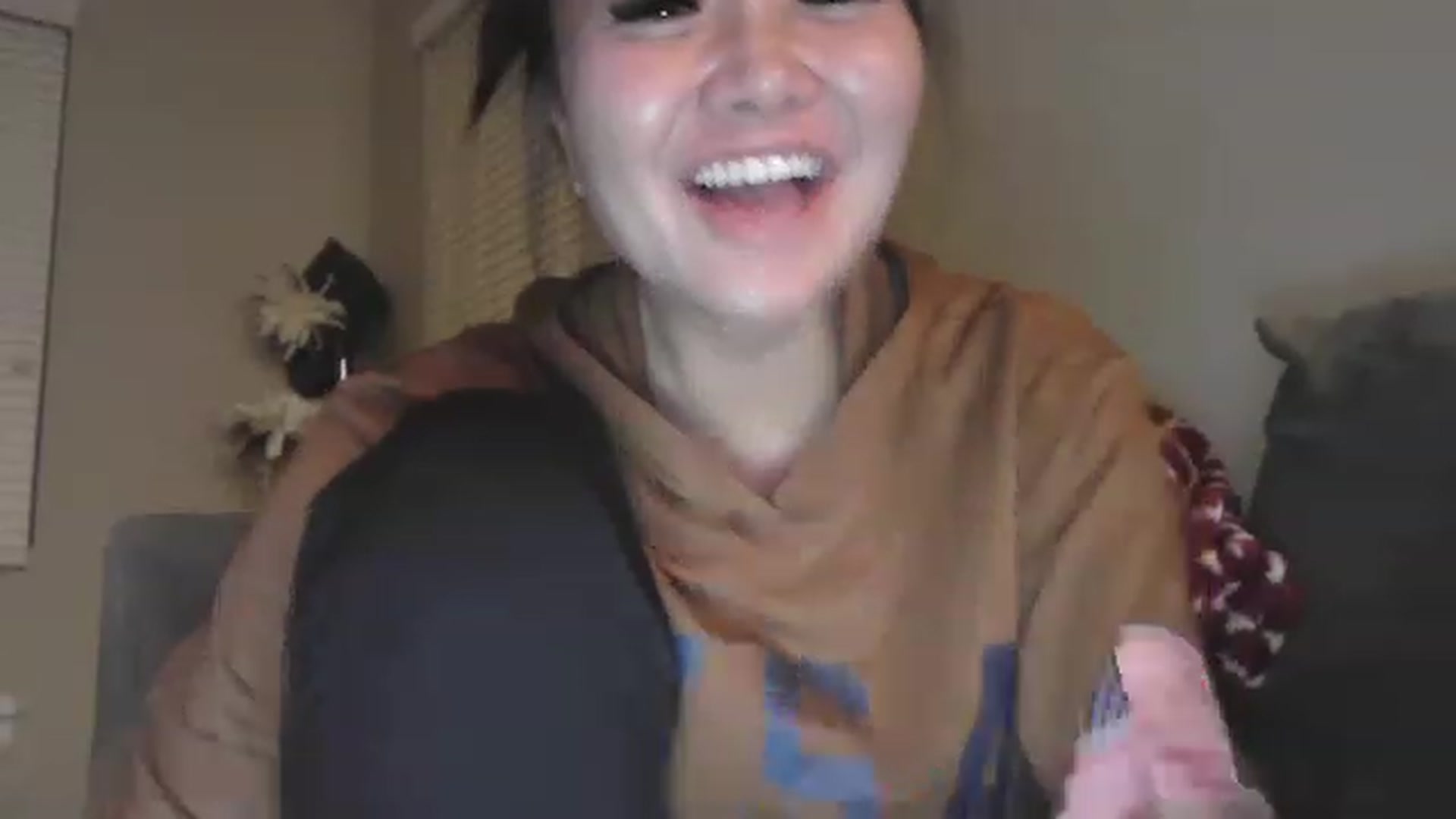 Gallery image thumbnail from MissJaeLee's myfreecams stream on, 01/04/2023, 06:20 image 8 of 20