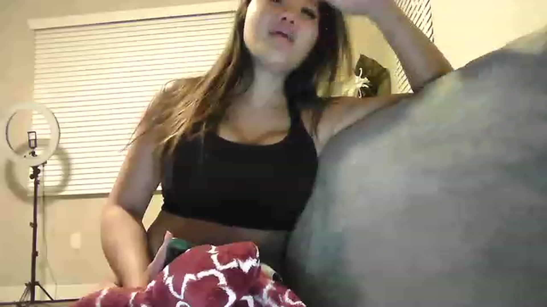 Gallery image thumbnail from MissJaeLee's myfreecams stream on, 03/20/2023, 04:14 image 15 of 20
