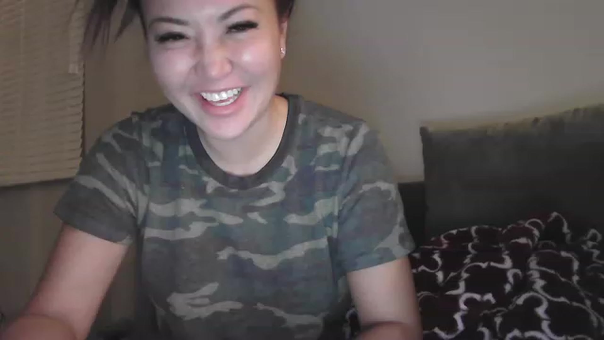 Gallery image thumbnail from MissJaeLee's myfreecams stream on, 03/21/2023, 04:01 image 2 of 20