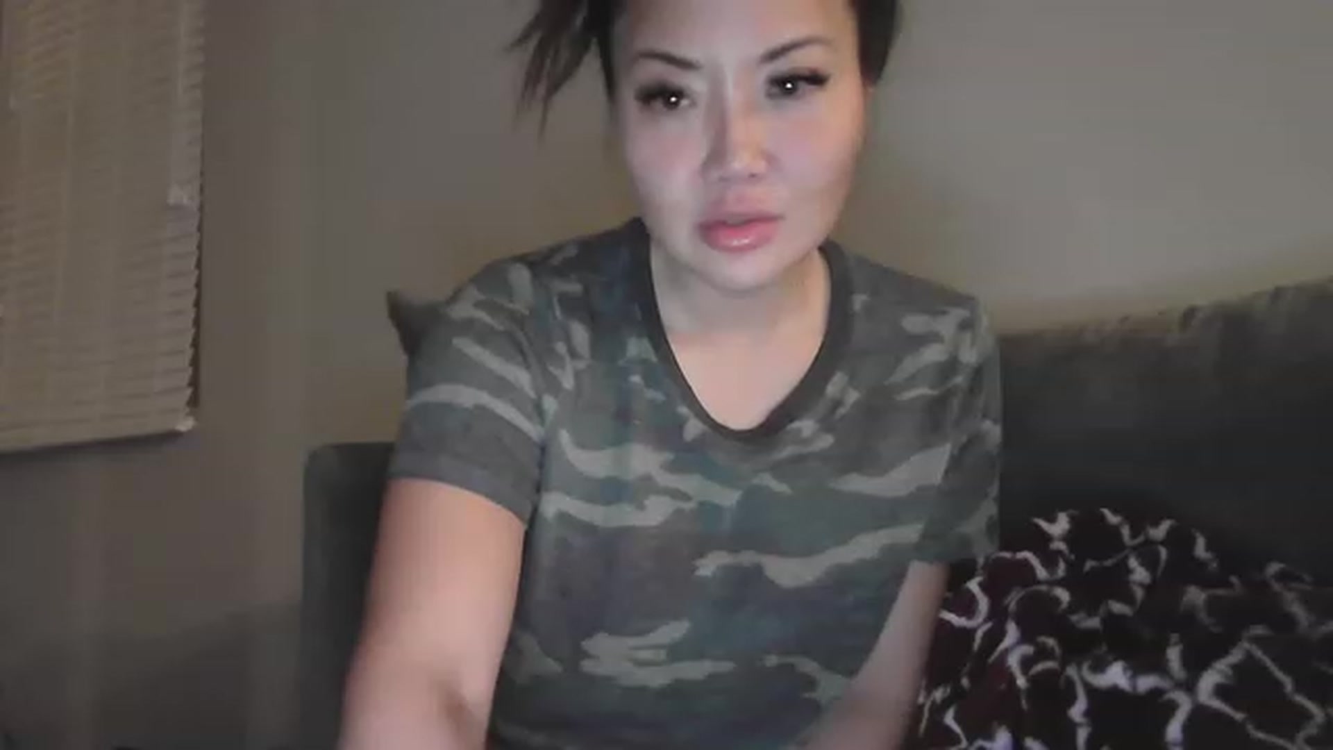 Gallery image thumbnail from MissJaeLee's myfreecams stream on, 03/21/2023, 04:01 image 7 of 20